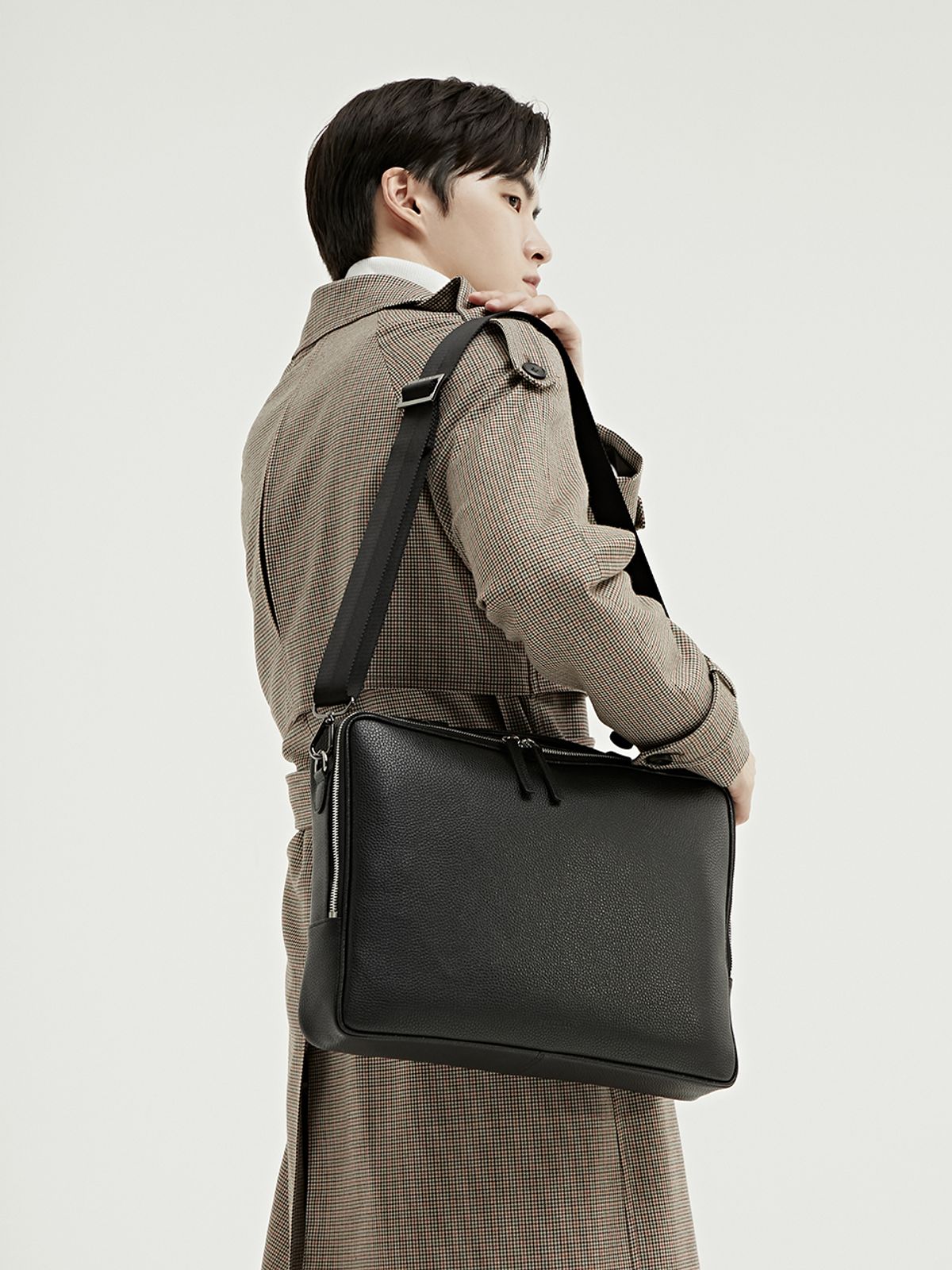 베드포드일레븐스(BEDFORD11TH) 랩탑수납 3웨이유즈  뉴클래식 다큐먼트 백팩