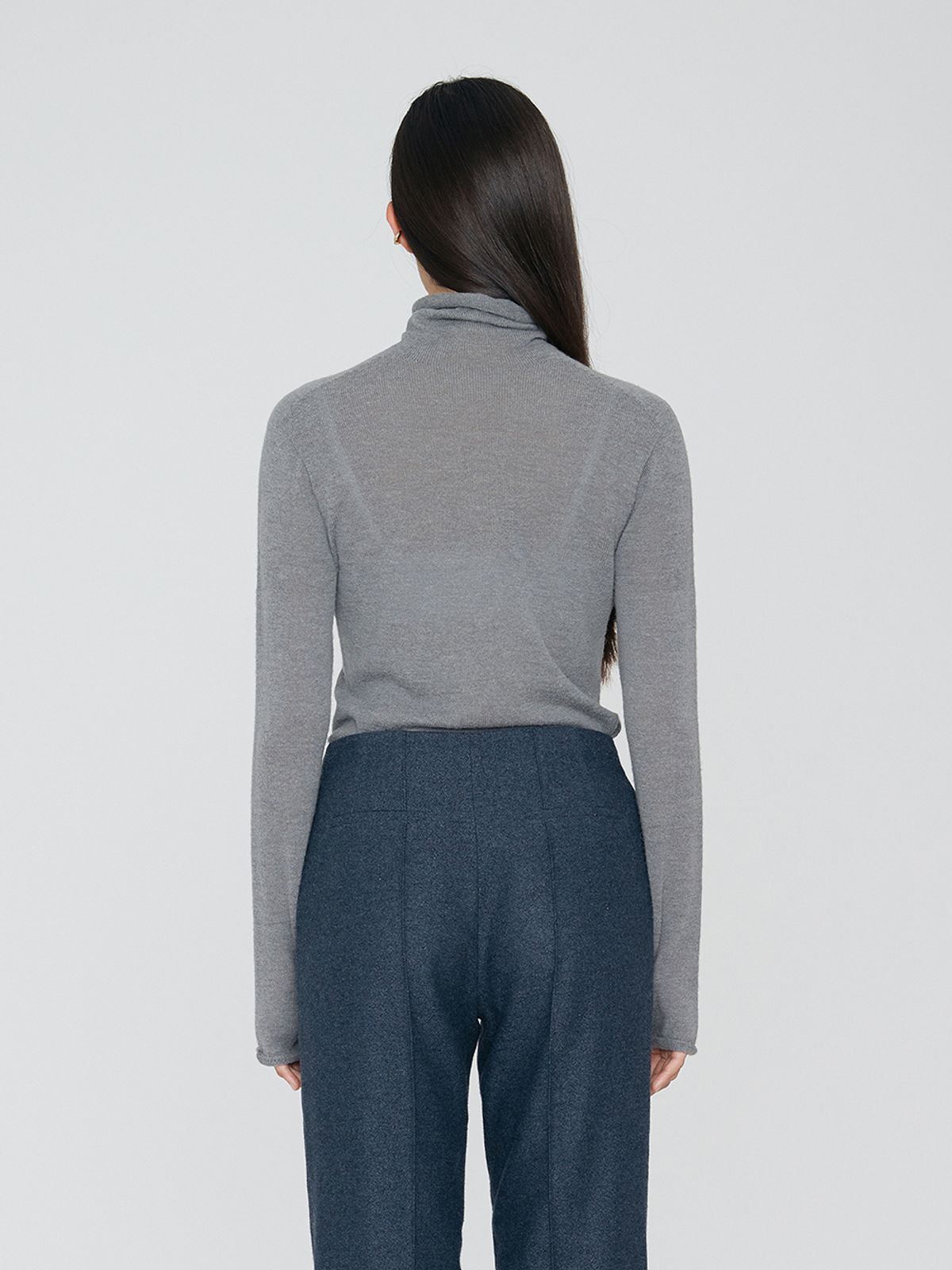 렘플레이스먼트(REMPLACEMENT) FINGER HOLE TURTLE NECK - GREY