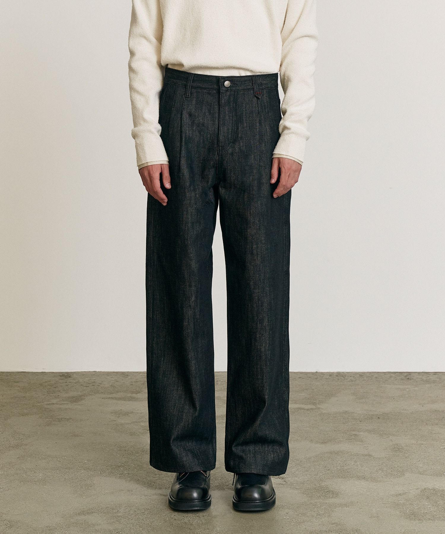 【YOURNUS】[Premium] Modern Linen Two-Tuck Wide Denim YOURNUS】[Premium] Modern Linen Two-Tuck Wide Denim (YOURNUS
