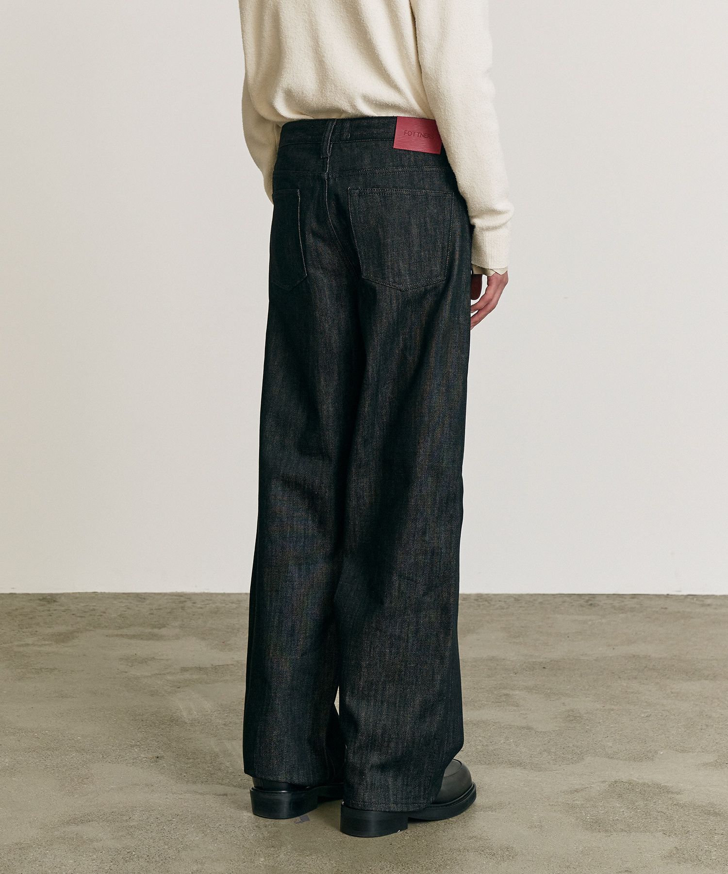 【YOURNUS】Dreaded Two-Tuck Over Wide Denim Twist Jean in Nexus – AGOLDE