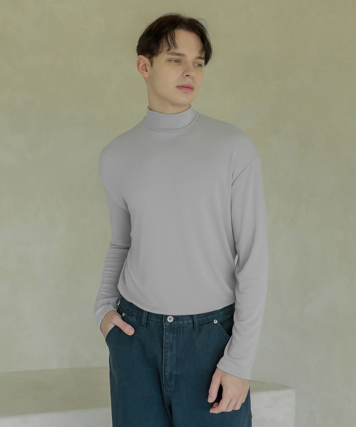 이에스엔(ESN) 하프 폴라 니트 티셔츠 라이트그레이