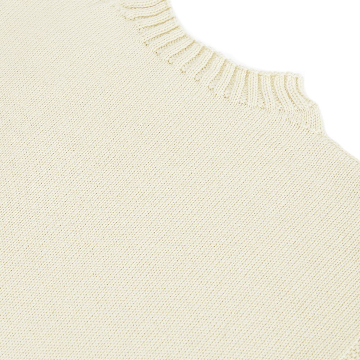 건지 울른스(Guernsey Woollens) 피셔맨 홀가먼트 스웨터 - 아란