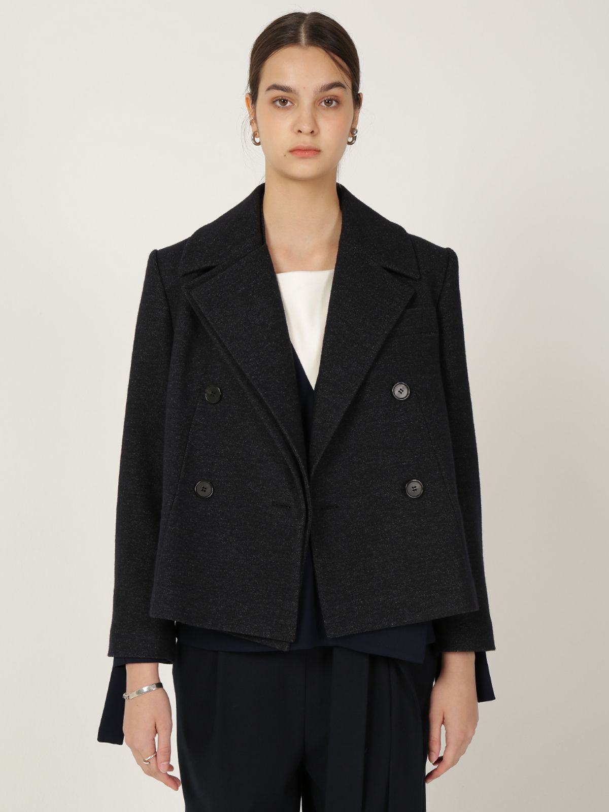 르이엘(LE YIEL) Overlap Panel Wool Jacket_Navy 오버랩 패널 울 자켓_네이비