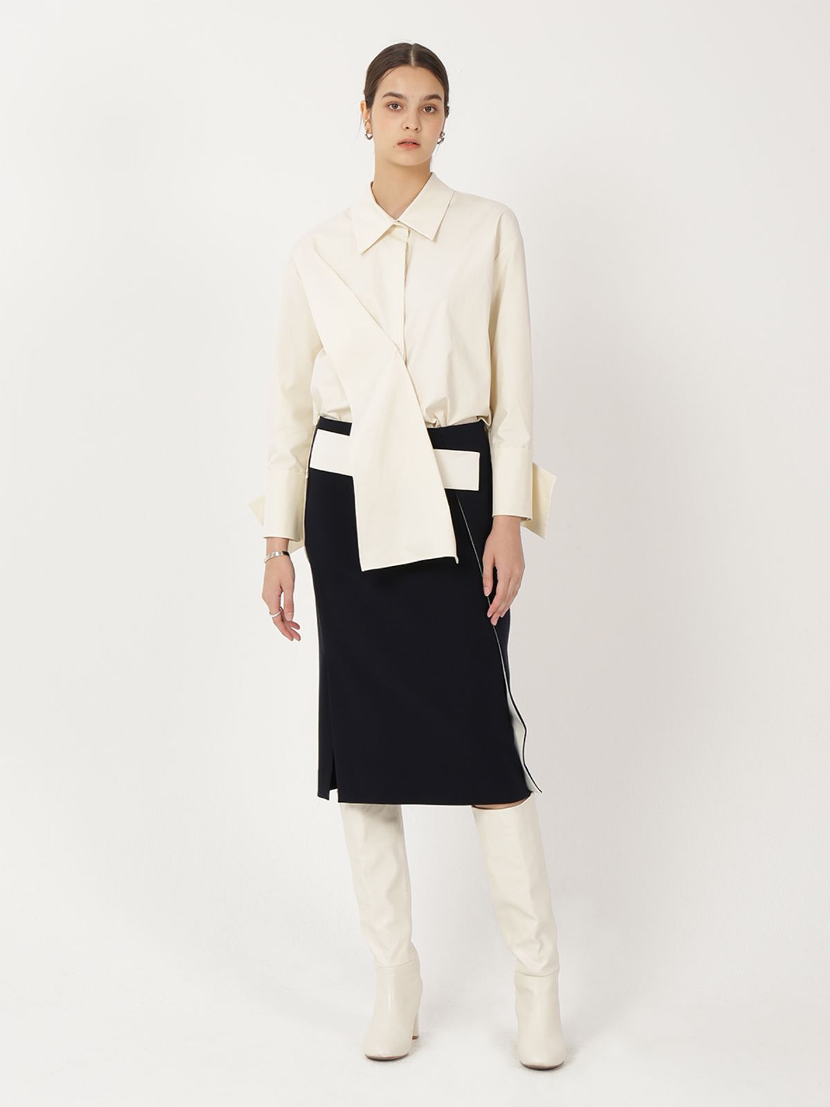 르이엘(LE YIEL) Color Block Midi Skirt_Navy 컬러 블럭 미디 스커트_네이비