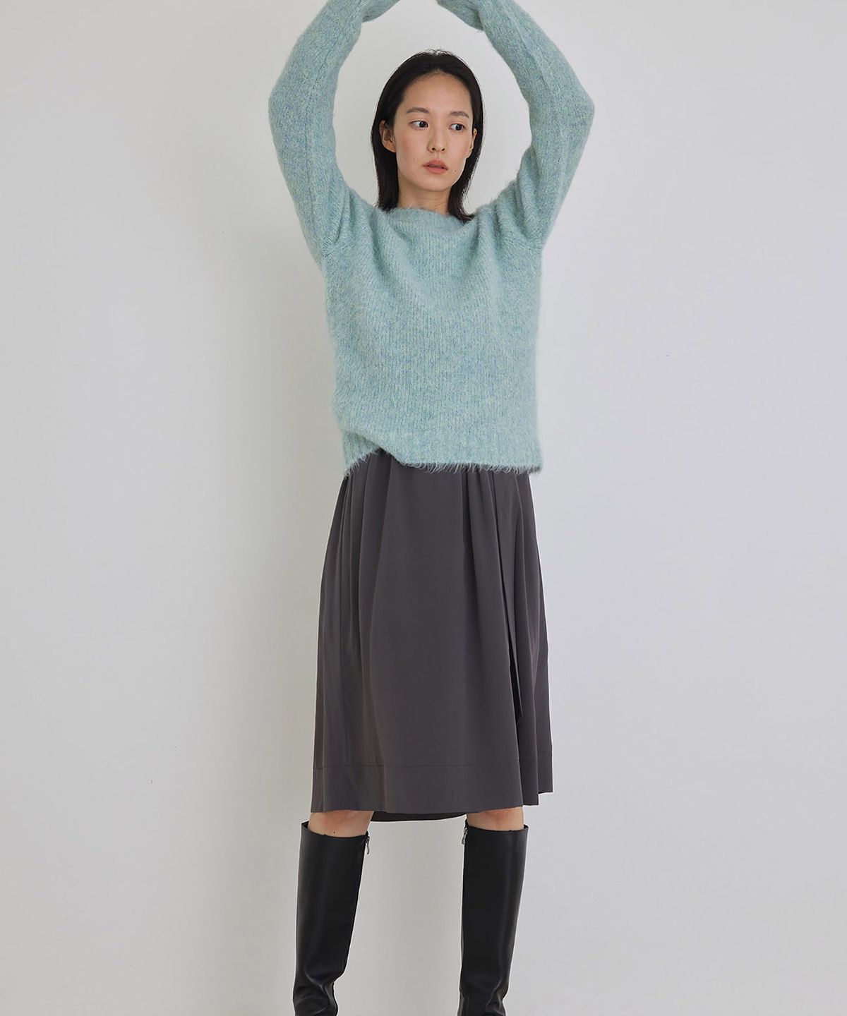 마누엘 에 기욤(MANUELLE ET GUILLAUME) Alpaca bluish knit