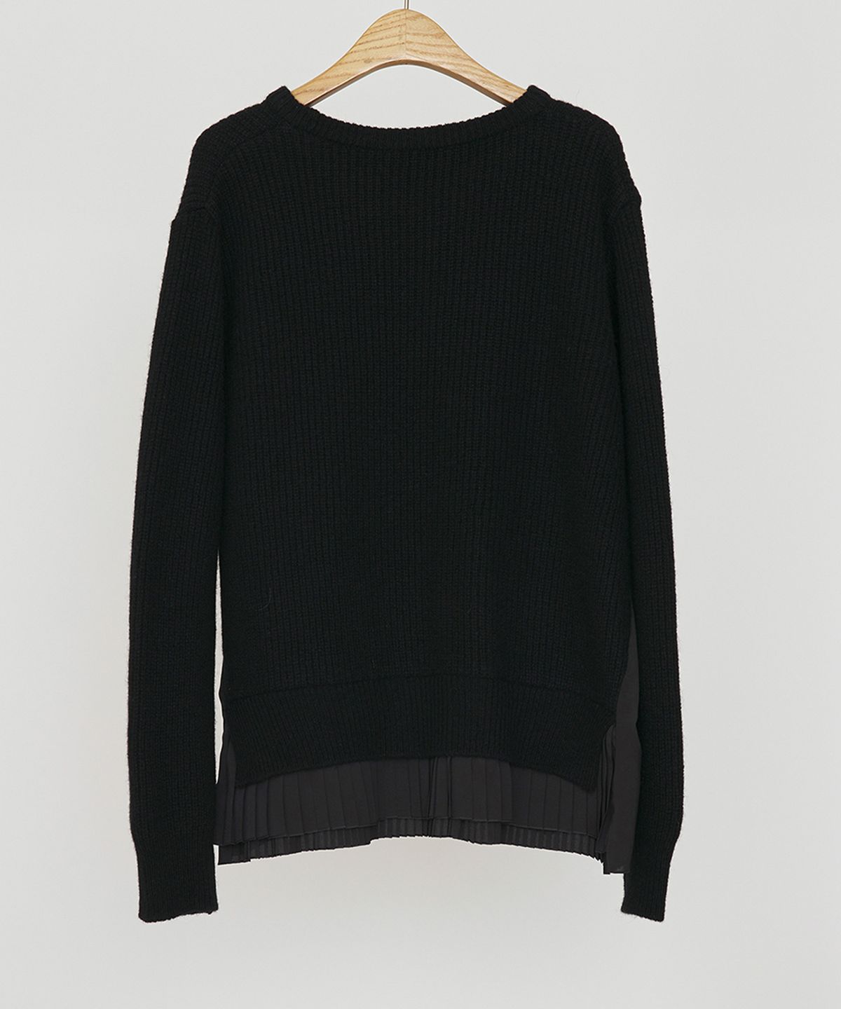 마누엘 에 기욤(MANUELLE ET GUILLAUME) Alpaca pleats knit real black