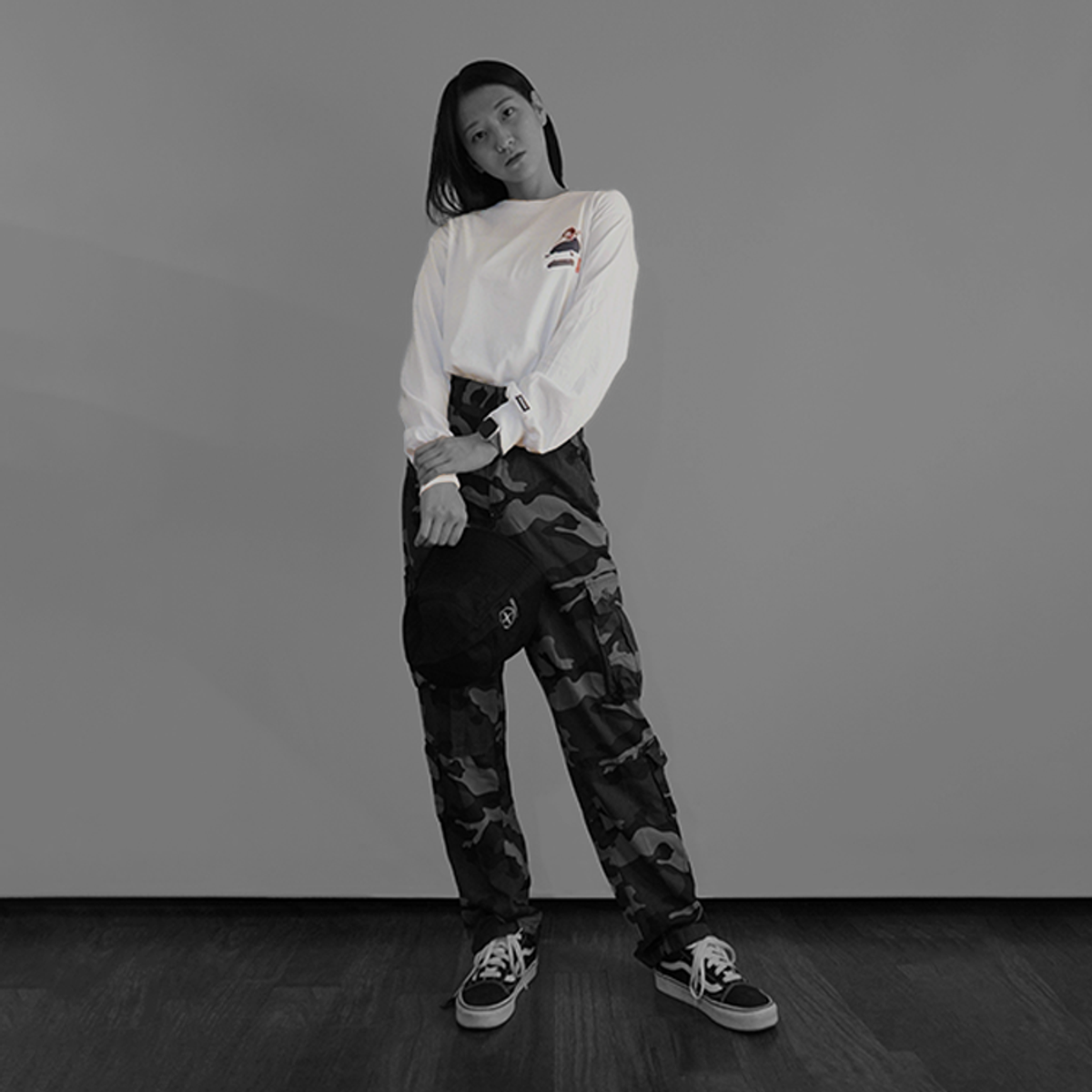 모노파틴(MONOPATIN) jumo heelflip  shirt –white