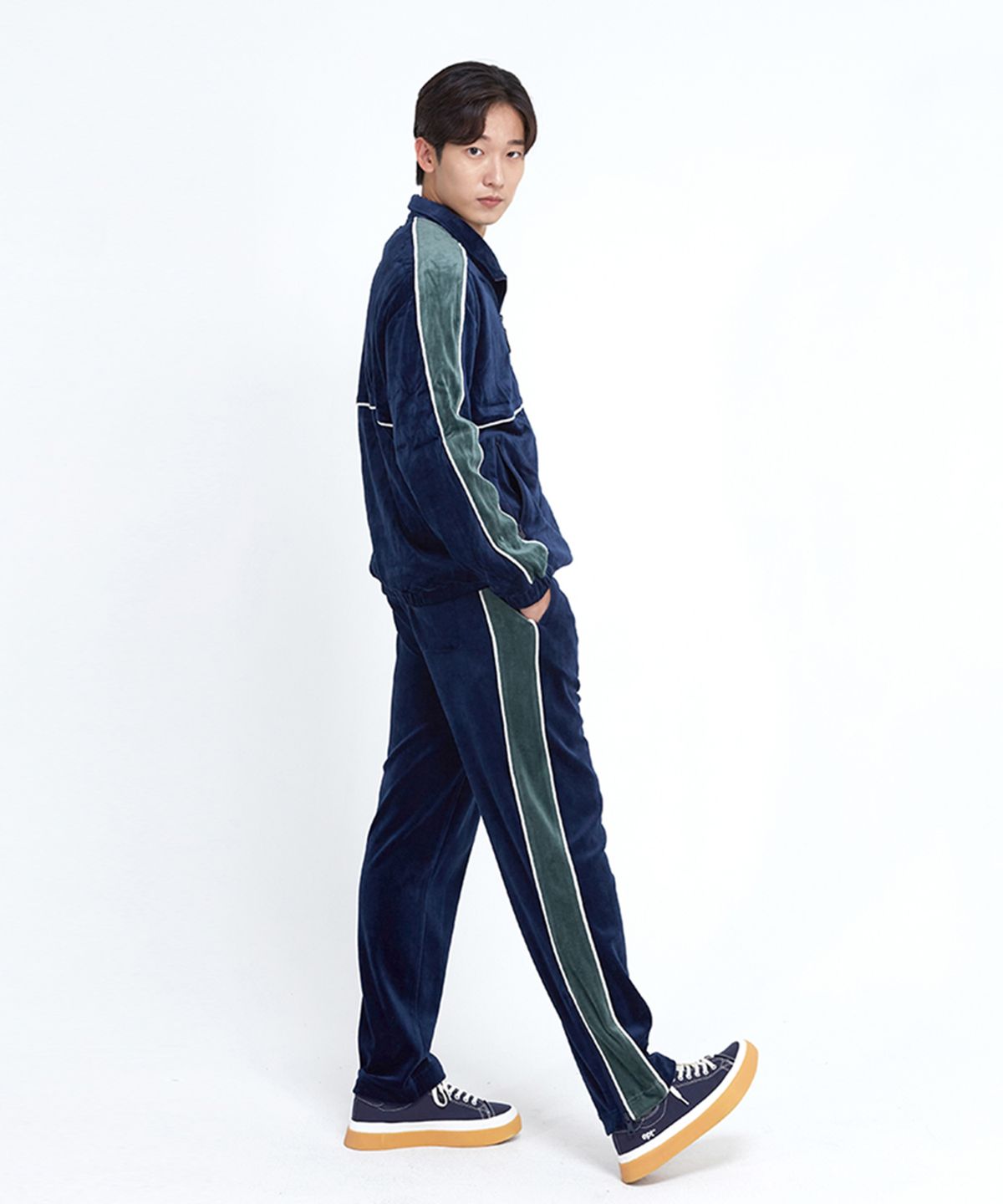 스톰런던(STORM LONDON) STJK313NVX Velvet Jersey Track Jacket