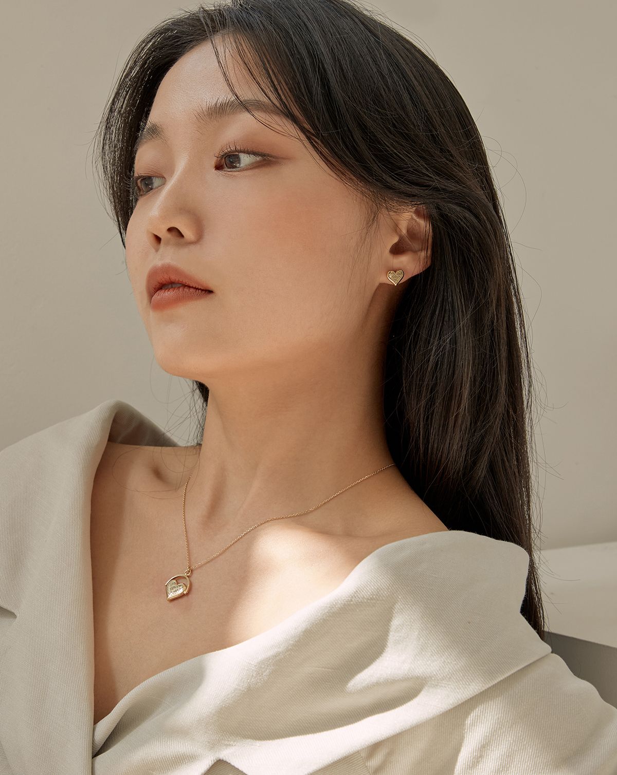 여섯시십칠분(PM 06:17) 엠므 귀걸이