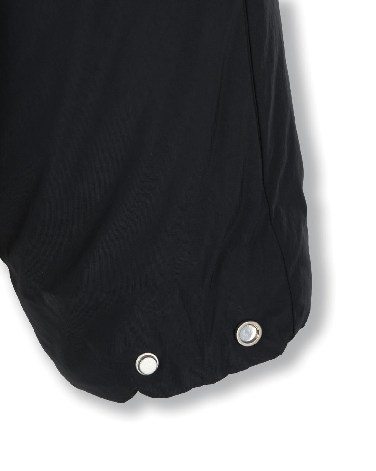 비슬로우(BESLOW) OVERSIZED M65 HOOD SHORT DOWN PARKA BLACK