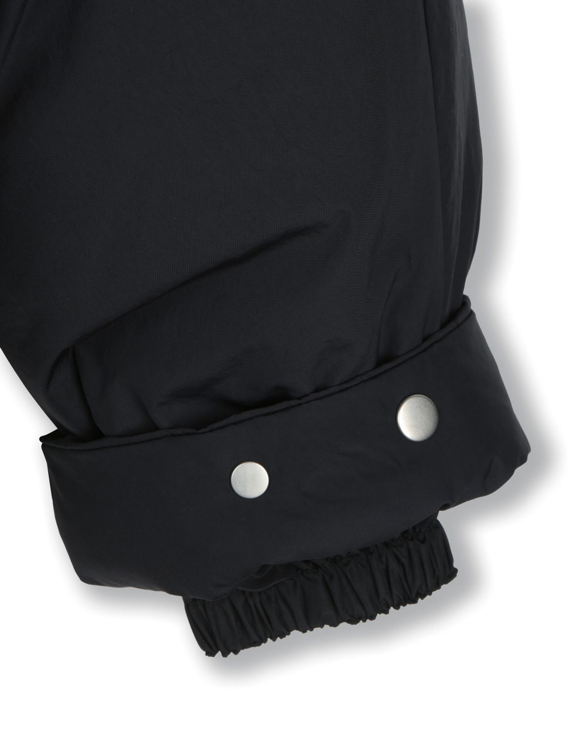 비슬로우(BESLOW) OVERSIZED M65 HOOD SHORT DOWN PARKA BLACK