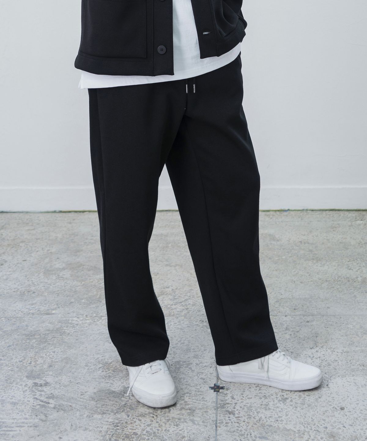 로이터로이터(LOITER LOITER) [LOUNGE SET-UP]19℃ W1R1 PANTS / BLACK