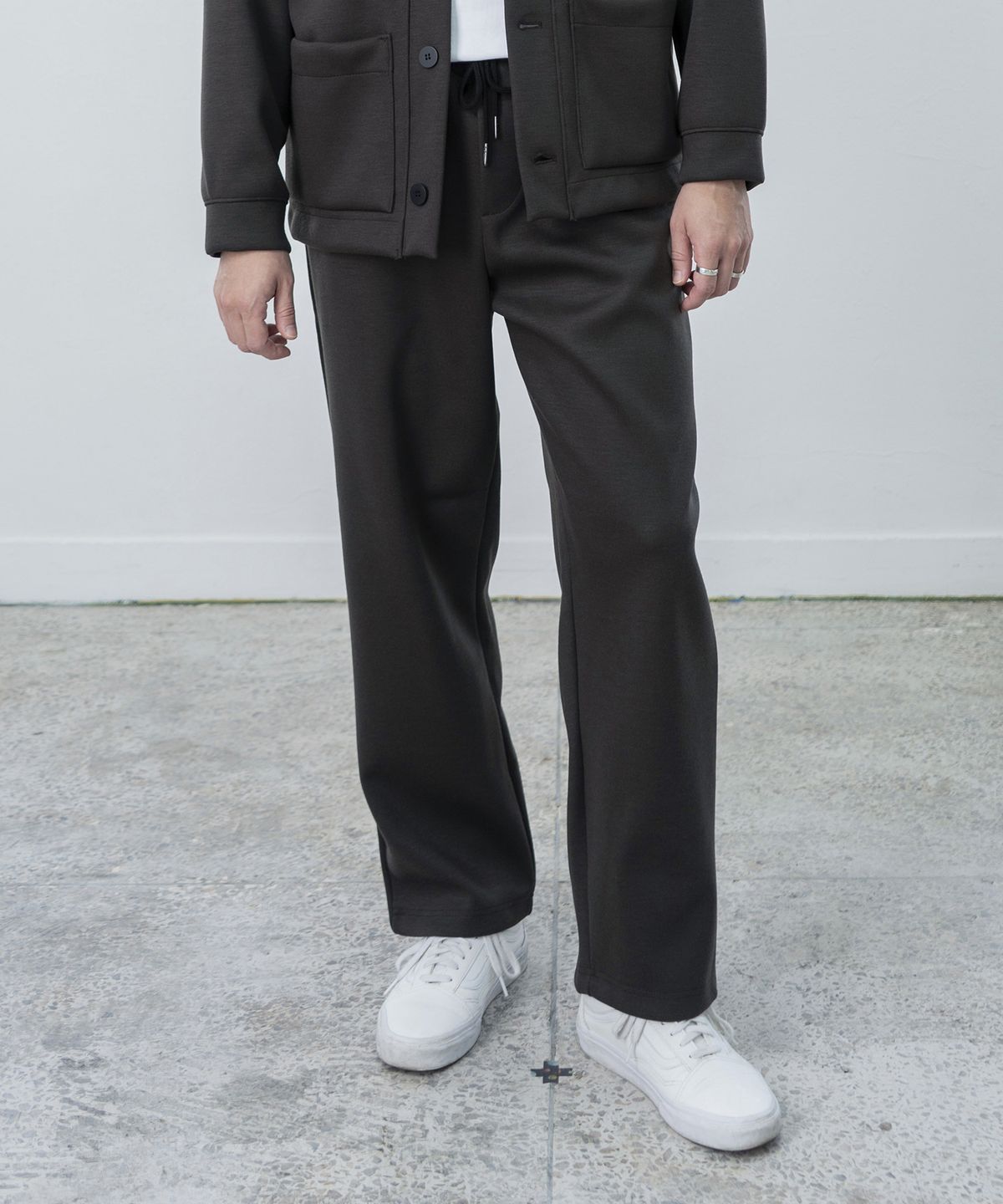 로이터로이터(LOITER LOITER) [LOUNGE SET-UP]19℃ W1R1 PANTS / D.BROWN