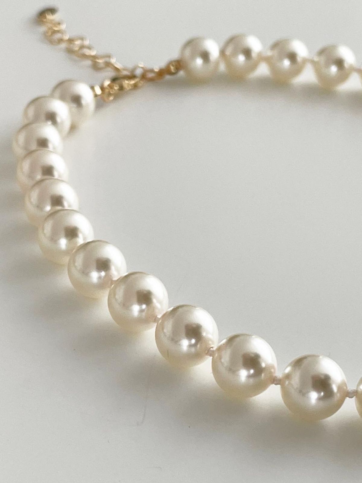 엘리오나(ELYONA) Classic Pearl Necklace (10mm)