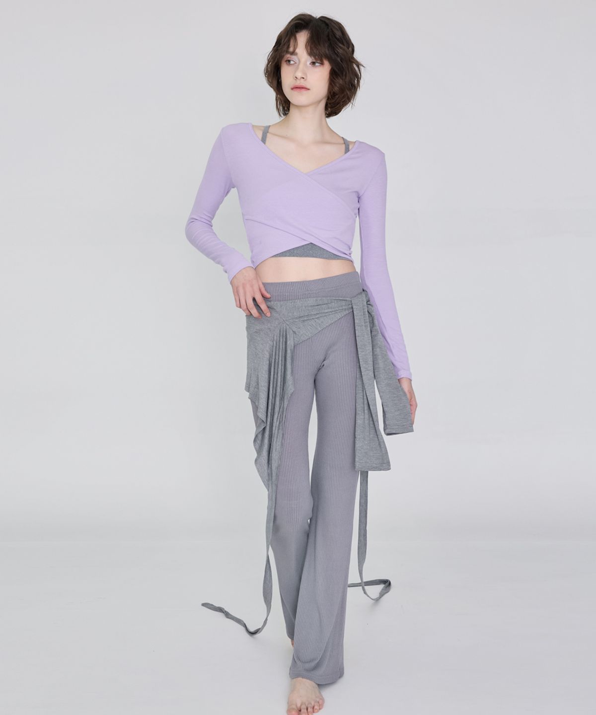 데비웨어(DEVIWEAR) 커브 랩 크롭티 DEVI-T0041-라벤더
