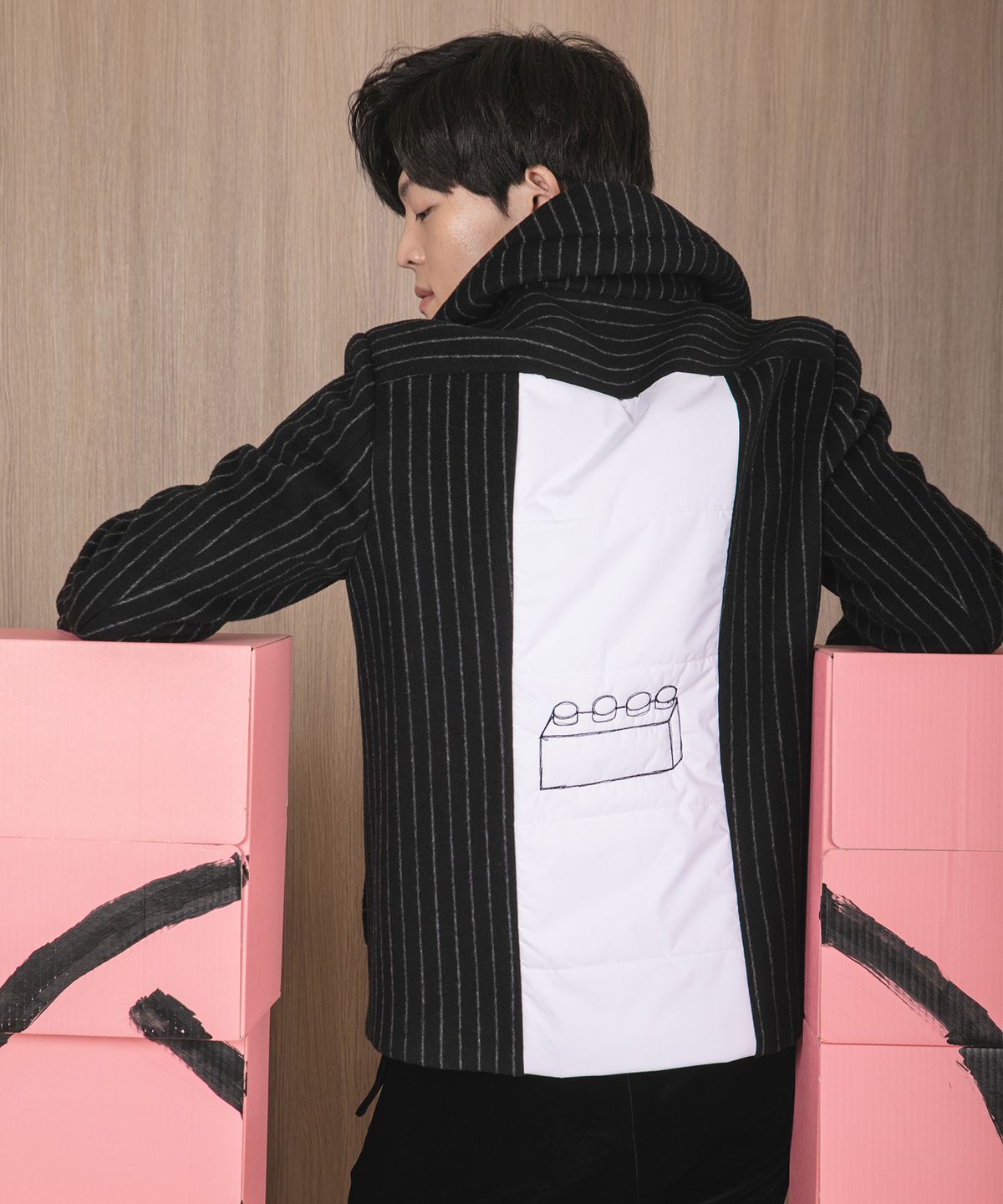 와이쏘씨리얼즈(WHYSOCEREALZ) LEG* Tuxedo Coat