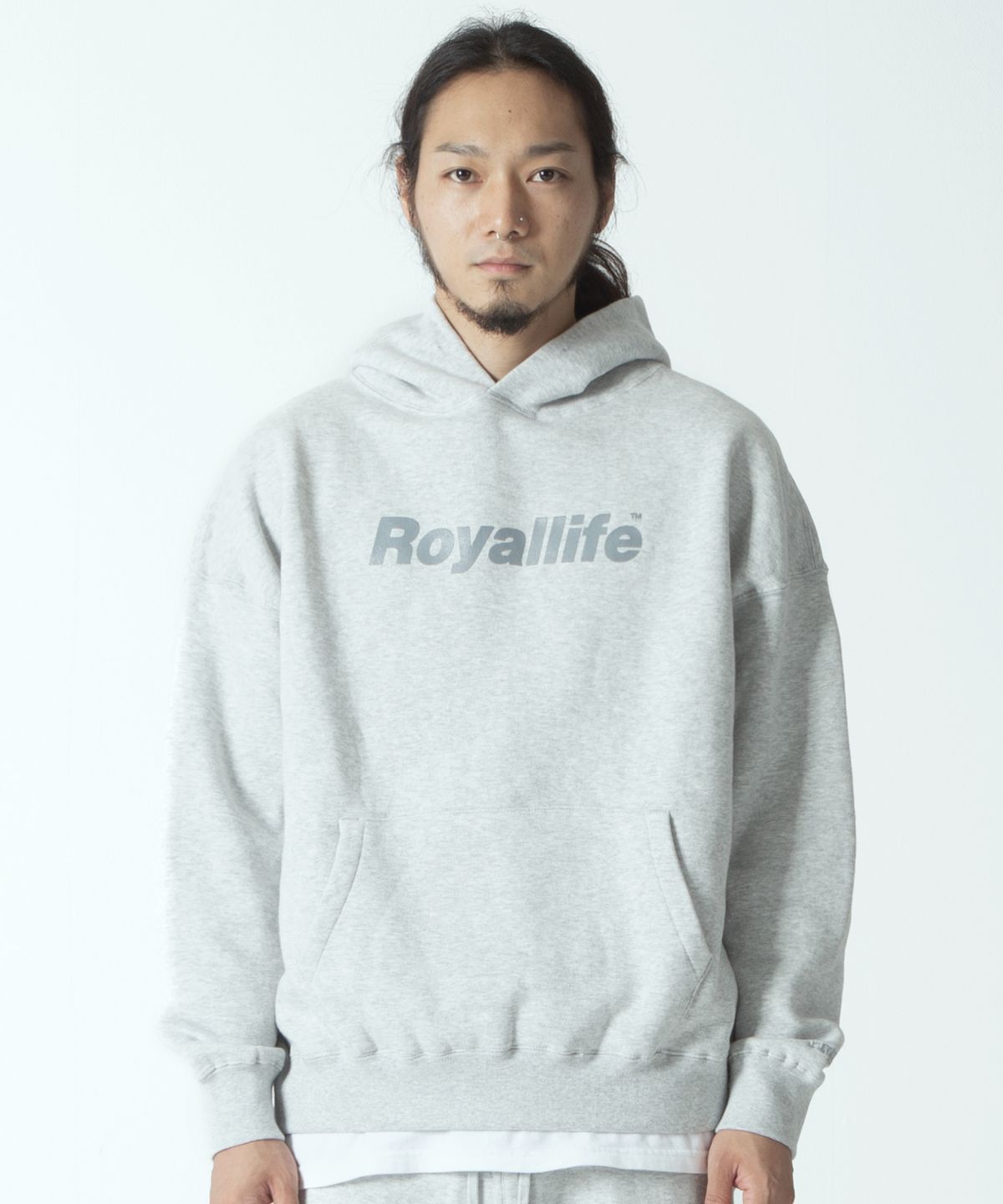 로얄라이프(ROYALLIFE) RLPH900 오리지널 쉐이디 로고 후드티 - 그레이