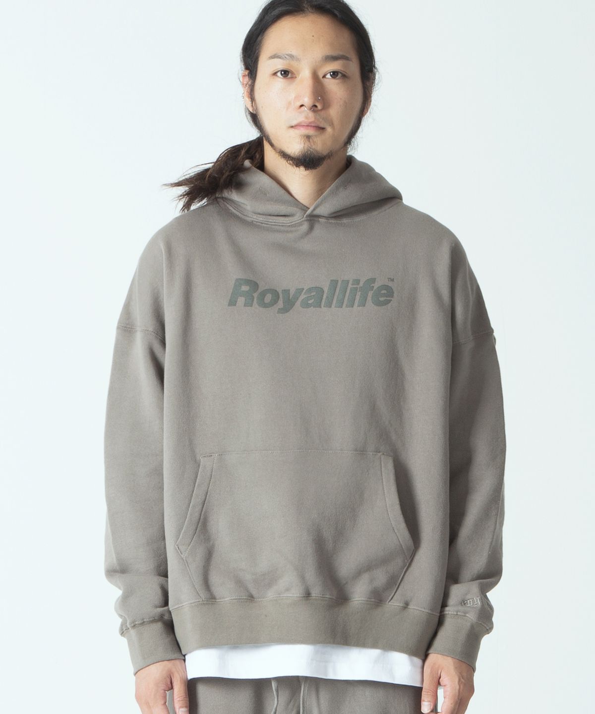로얄라이프(ROYALLIFE) RLPH900 오리지널 쉐이디 로고 후드티 - 토프