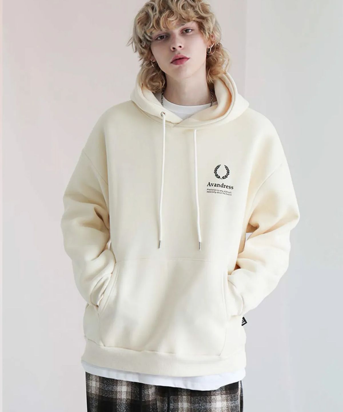 어반드레스(AVANDRESS) MINI LAUREL OVERSIZED HOODIE - 4COL