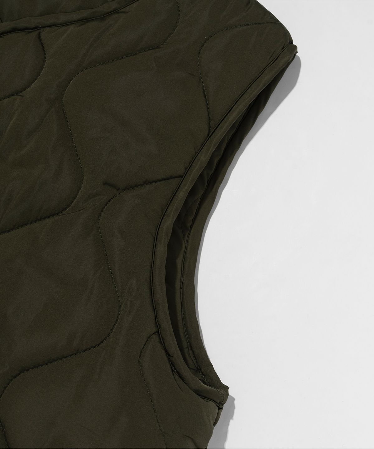 카고브로스(CARGOBROS) CB 퀄팅 패딩 베스트 (카키)