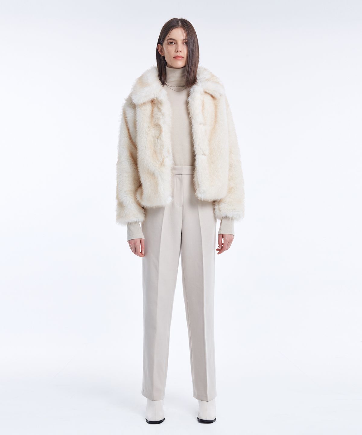 네벨에브리웨어(NEBELEVERYWEAR) ECO SOFT FUR JACKET_IVORY
