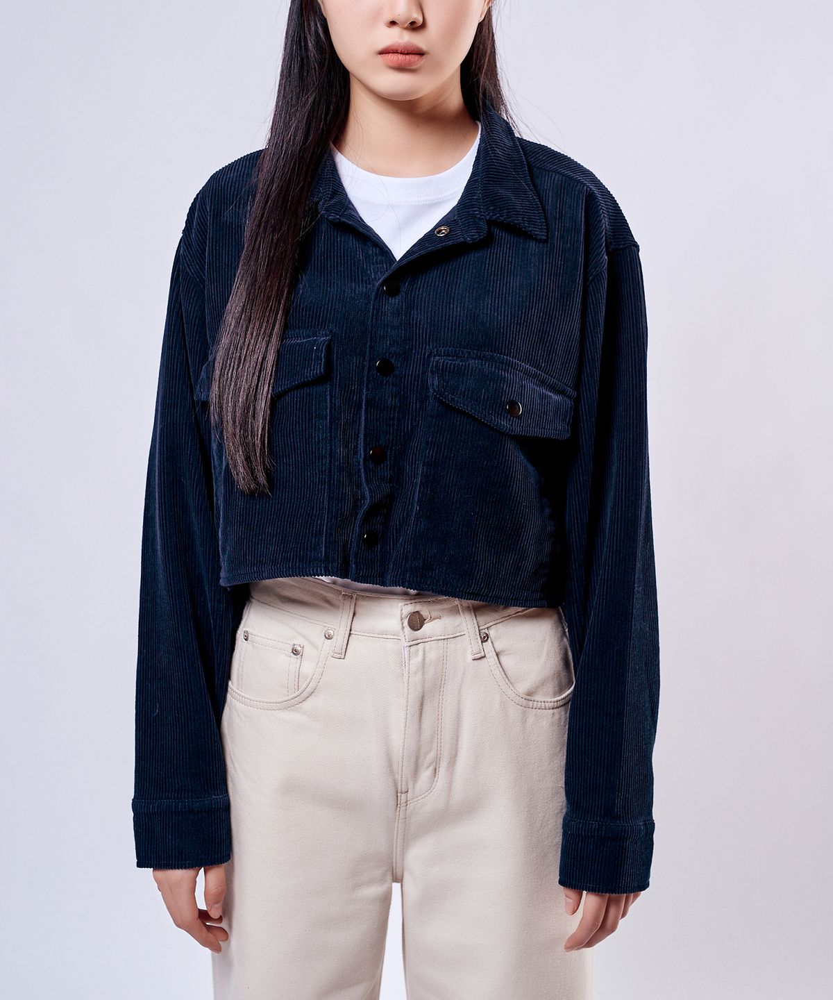 필로그램(PHILOGRAM) 코듀로이 크롭 셔츠(Navy)