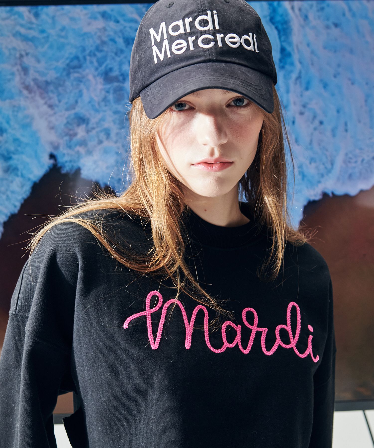 Mardi Mercredi スエット MUSINSA | MARDI MERCREDI CROPPED SWEATSHIRT MARDI