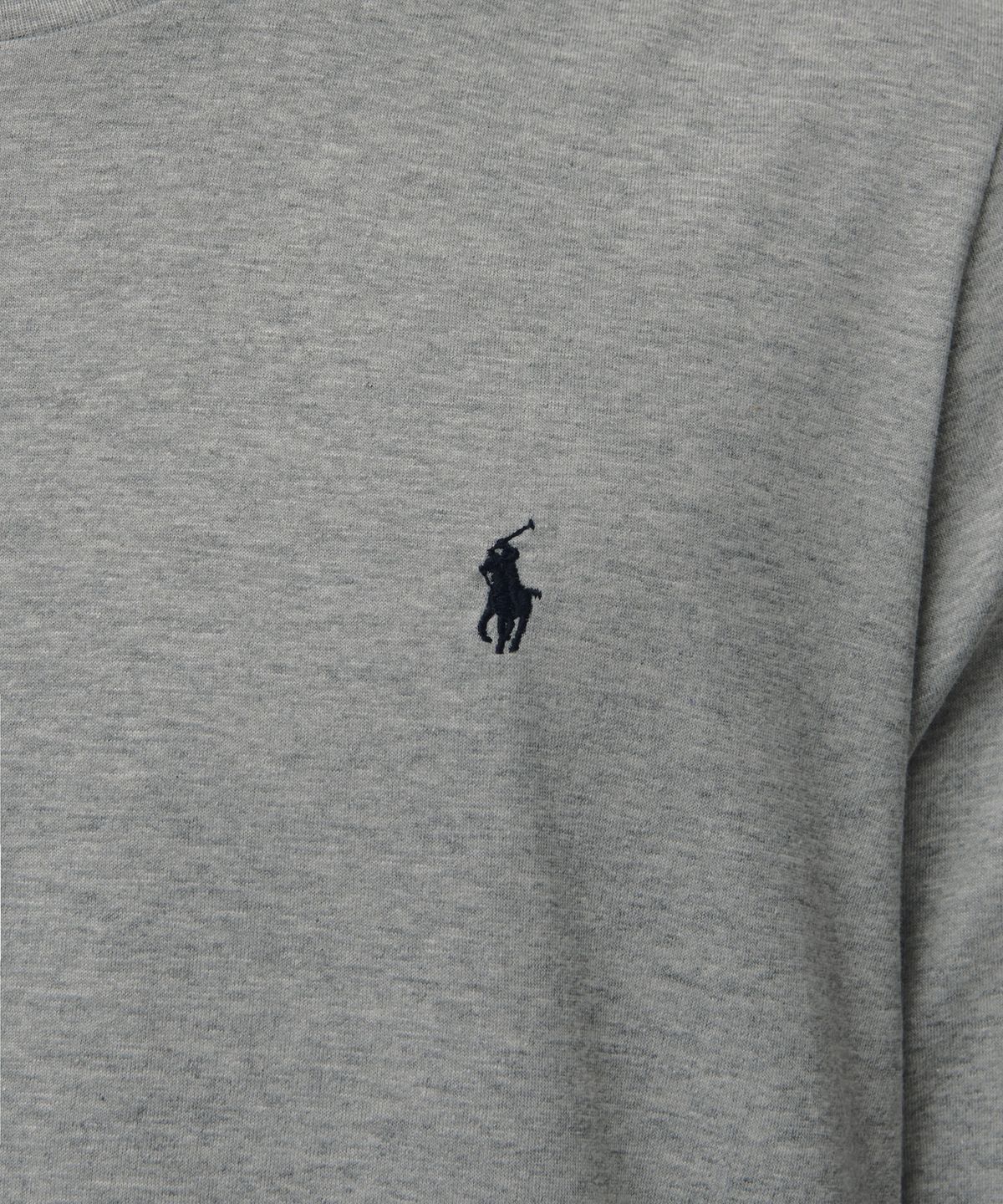 폴로 랄프 로렌(POLO RALPH LAUREN) 리퀴트 코튼 롱슬리브 크루넥 슬립 티셔츠 - 그레이