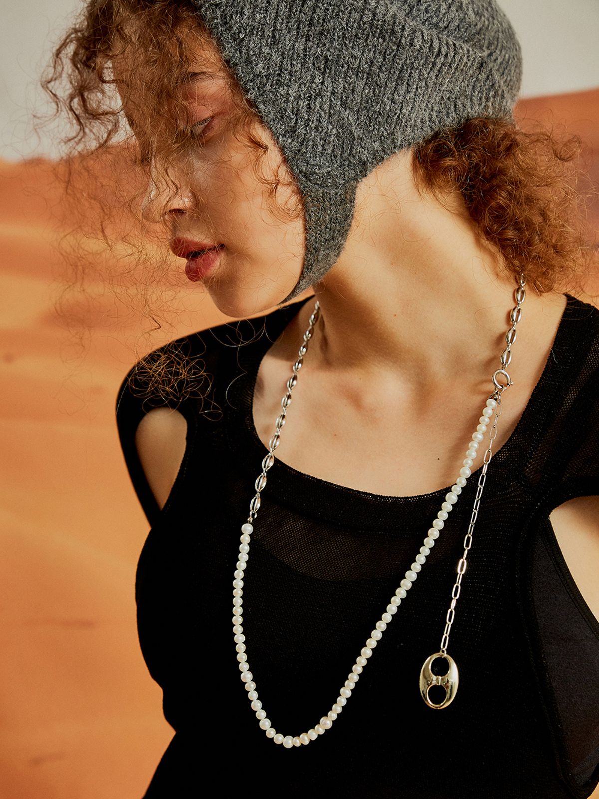 로울(LOWOOL) Pignose pearl belt necklace