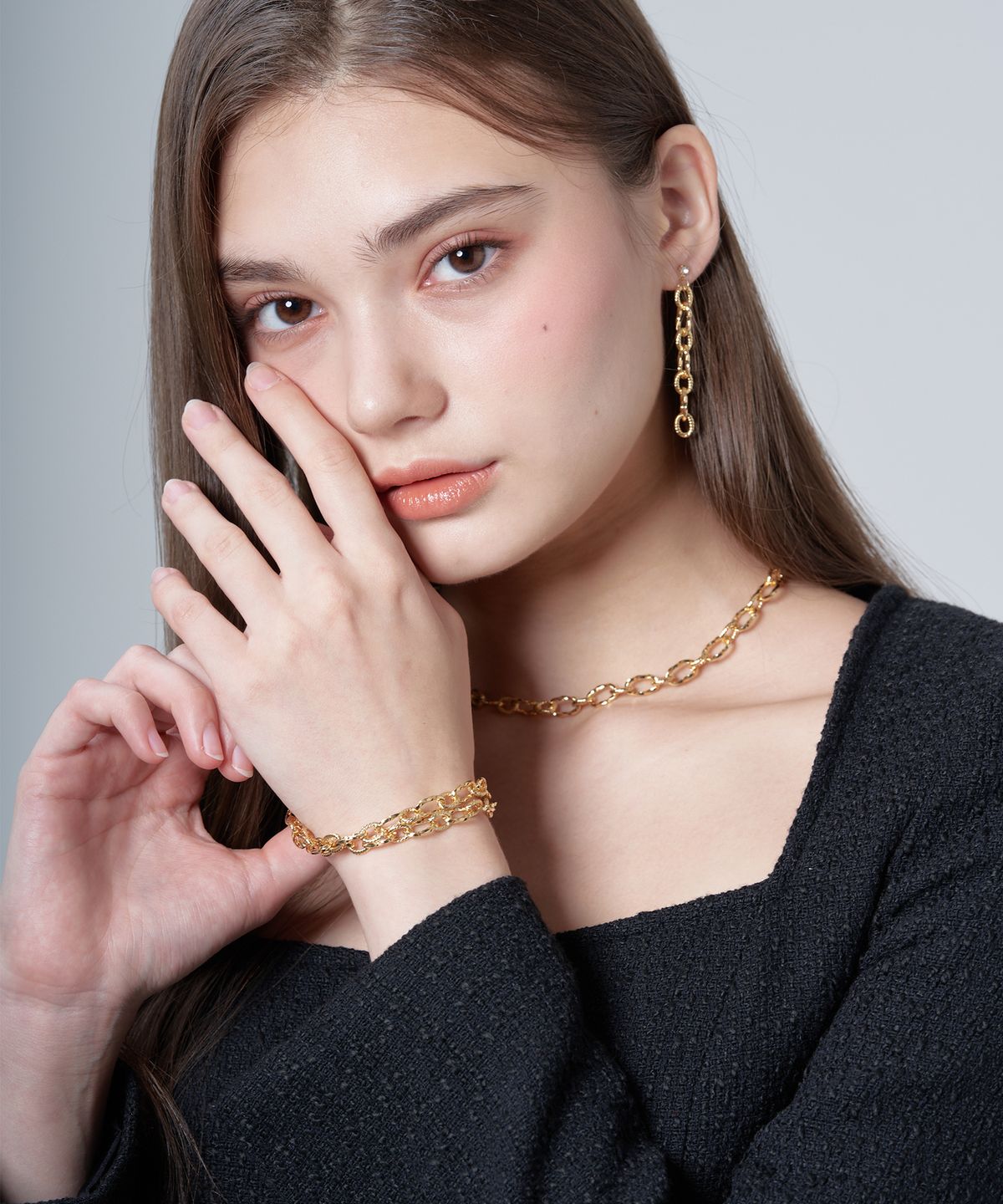 하와(HAWHA) TWIST GOLD CHAIN BRACELET