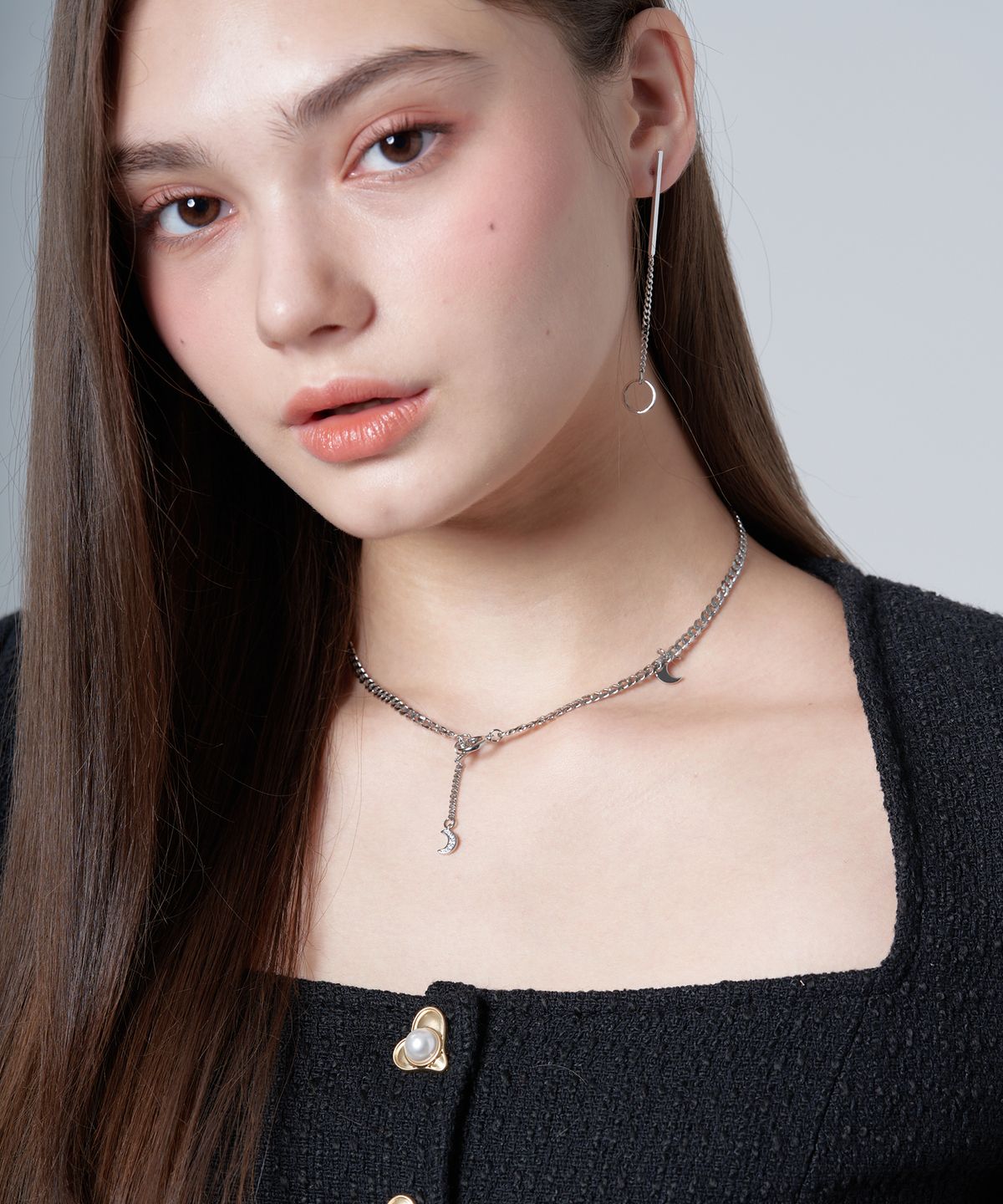 하와(HAWHA) CIRCLE LINE DROP EARRING
