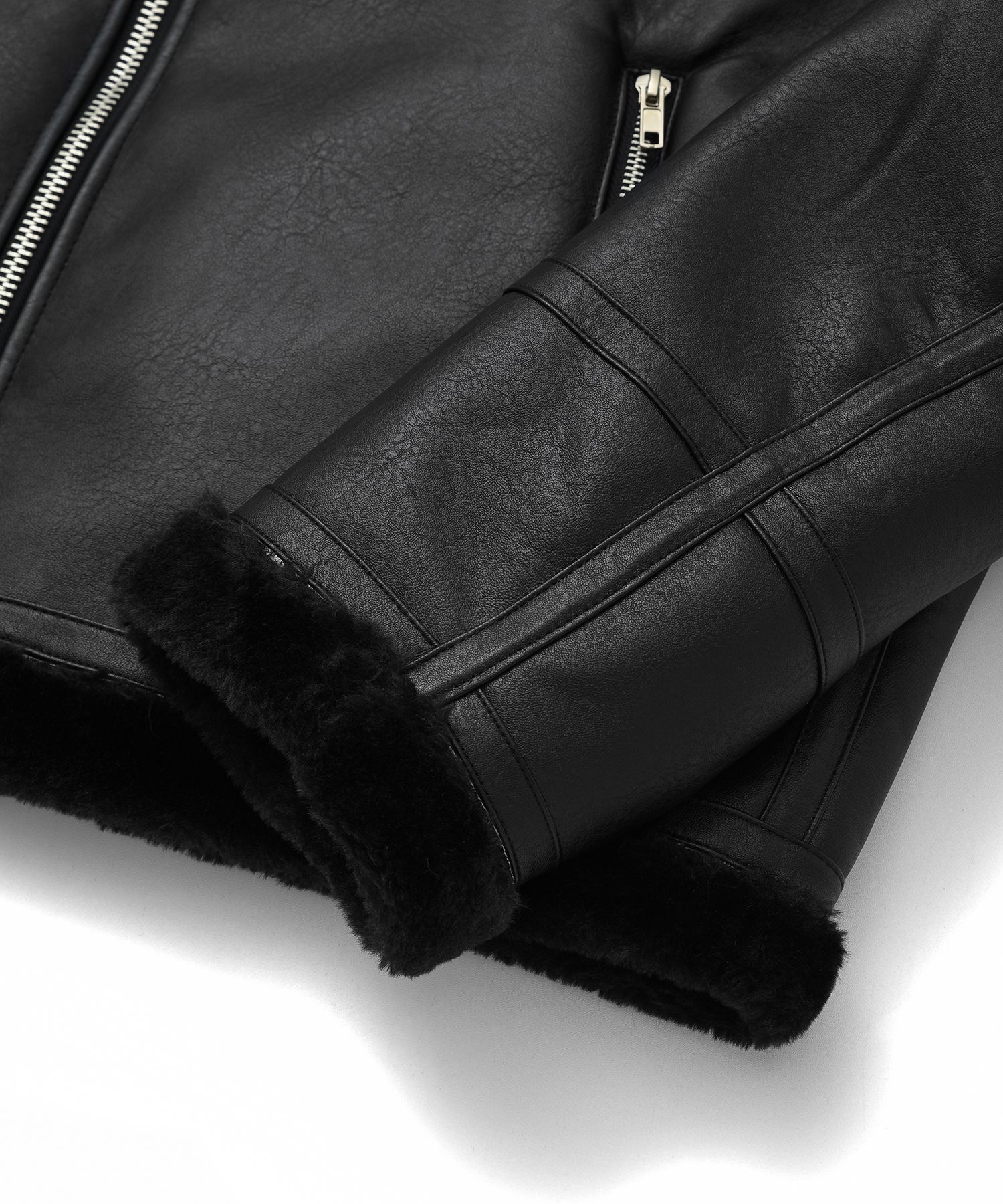 ☆関税込☆SAINTPAIN★SP VEGAN LEATHER SHEARlING JACKE.T★ MUSINSA | SAINTPAIN SP VEGAN LEATHER SHEARLING JACKET- BLACK