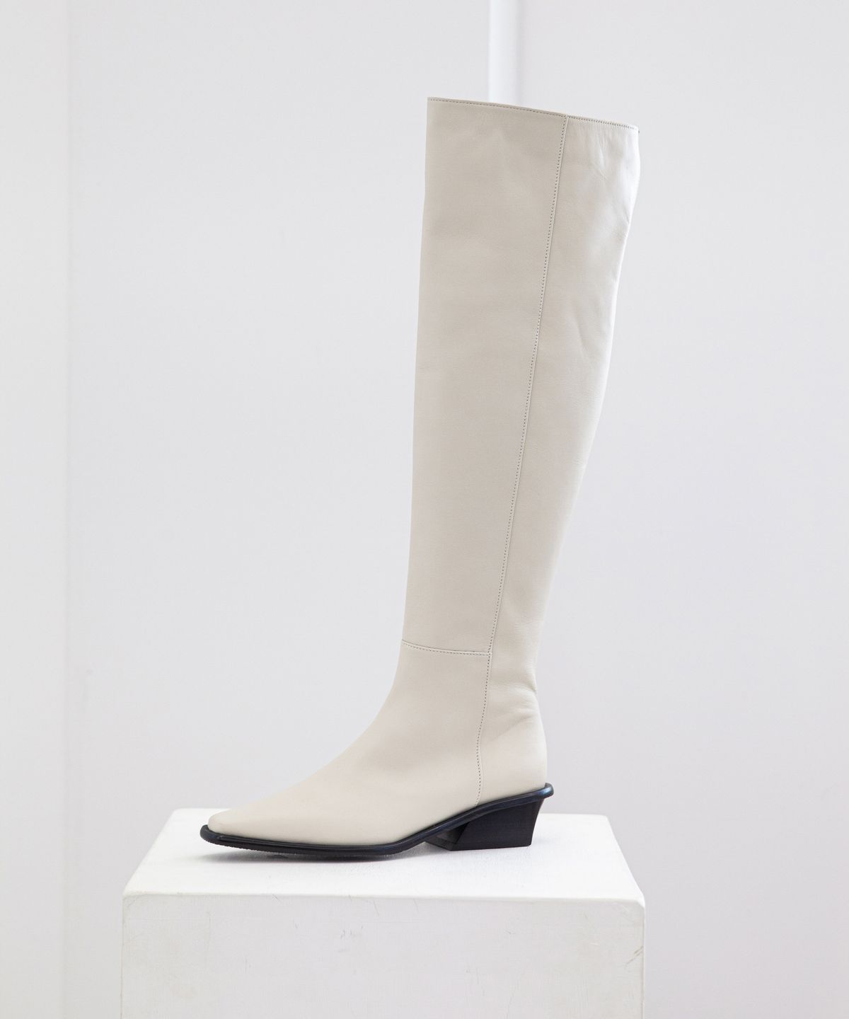 트윗비피(TWVP) Collar Knee-High Boots 칼라 니하이 부츠 21F23IV