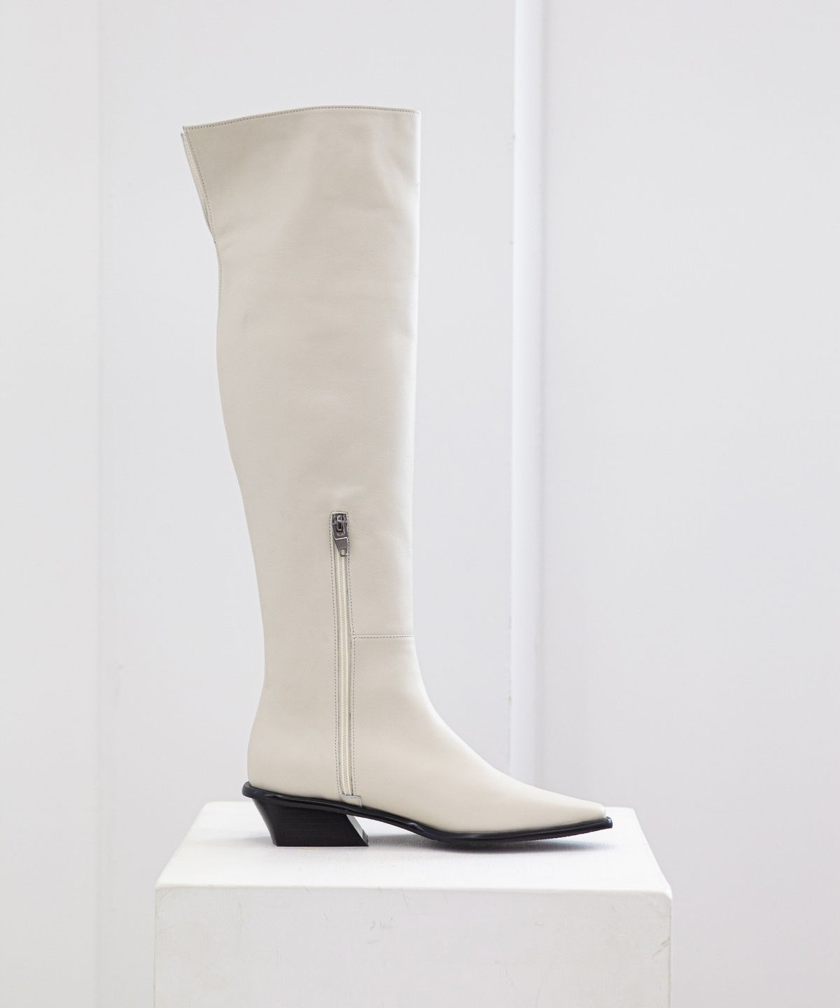 트윗비피(TWVP) Collar Knee-High Boots 칼라 니하이 부츠 21F23IV