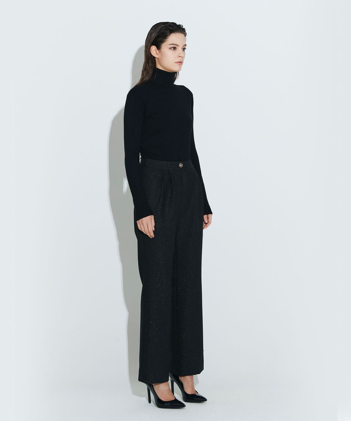 채뉴욕(CHAENEWYORK) Semi Bootcut Trouser [Black Gold]