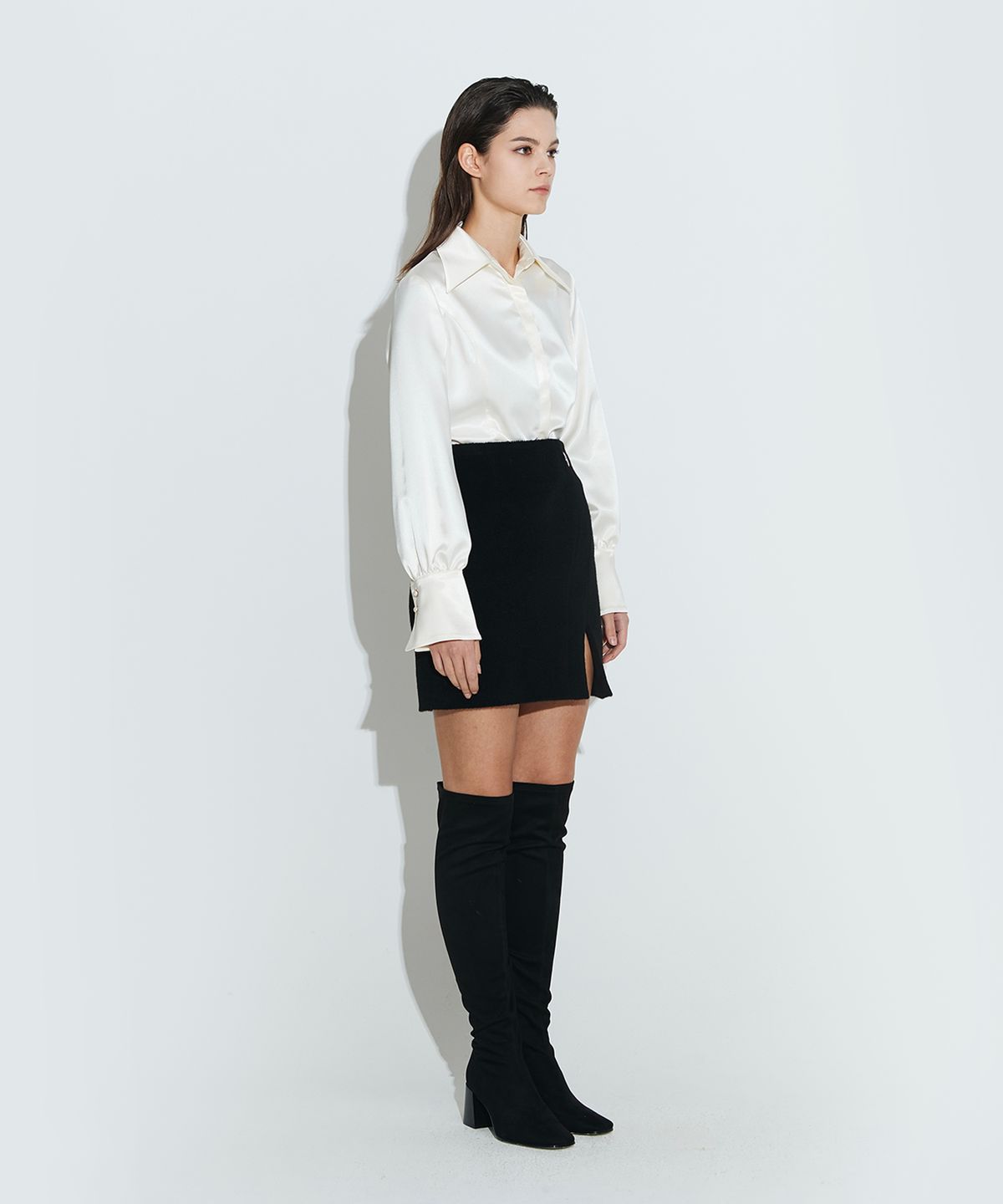 채뉴욕(CHAENEWYORK) Silky Satin Fitted Shirts [Ivory]