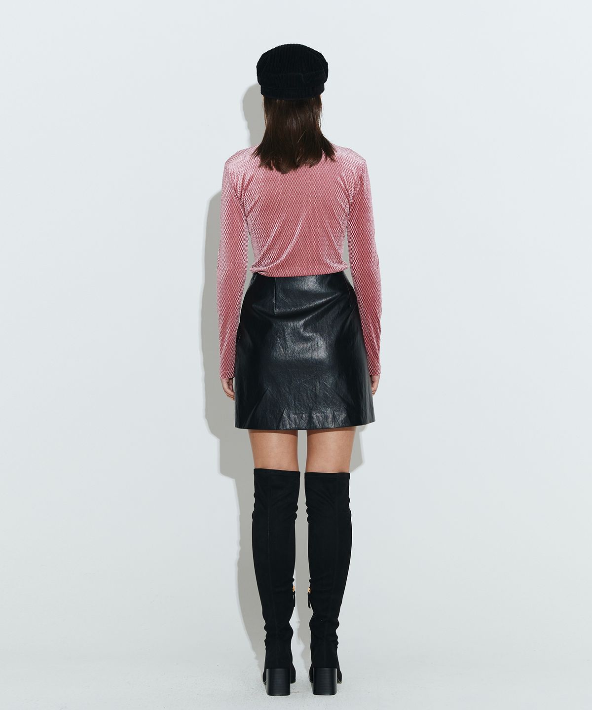 채뉴욕(CHAENEWYORK) high-neck velvet top [Pink]