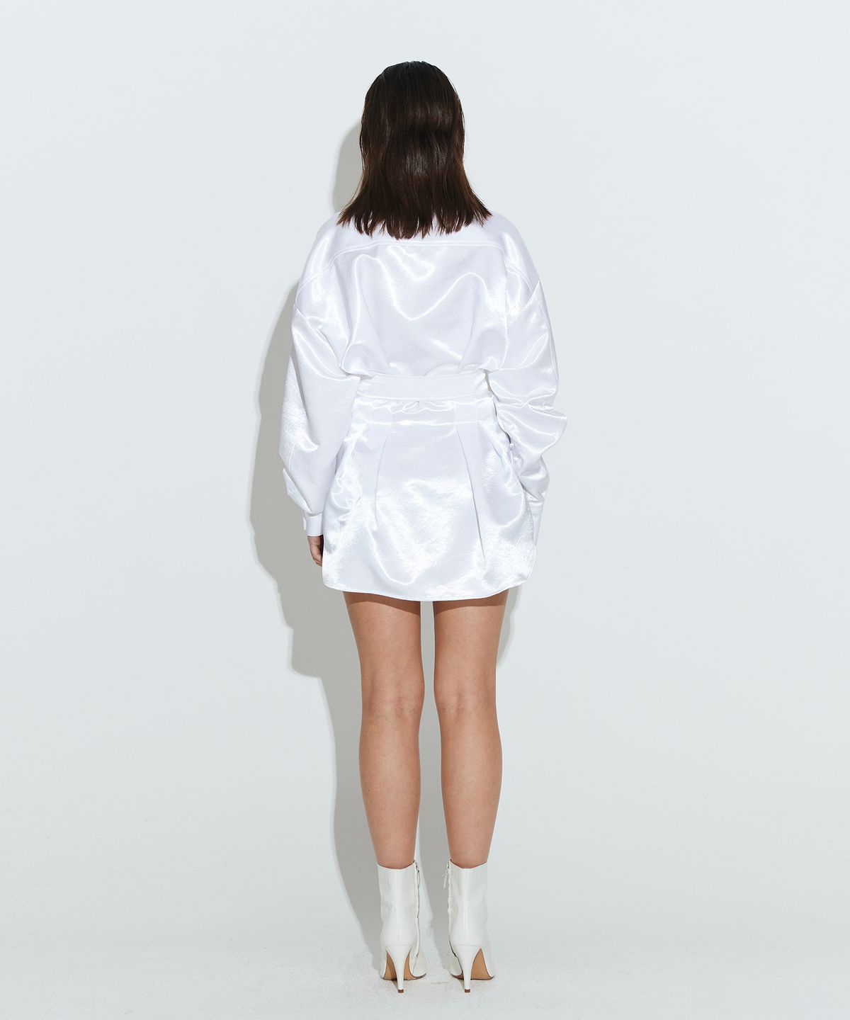 채뉴욕(CHAENEWYORK) The Boss Satin Long Shirts [White]