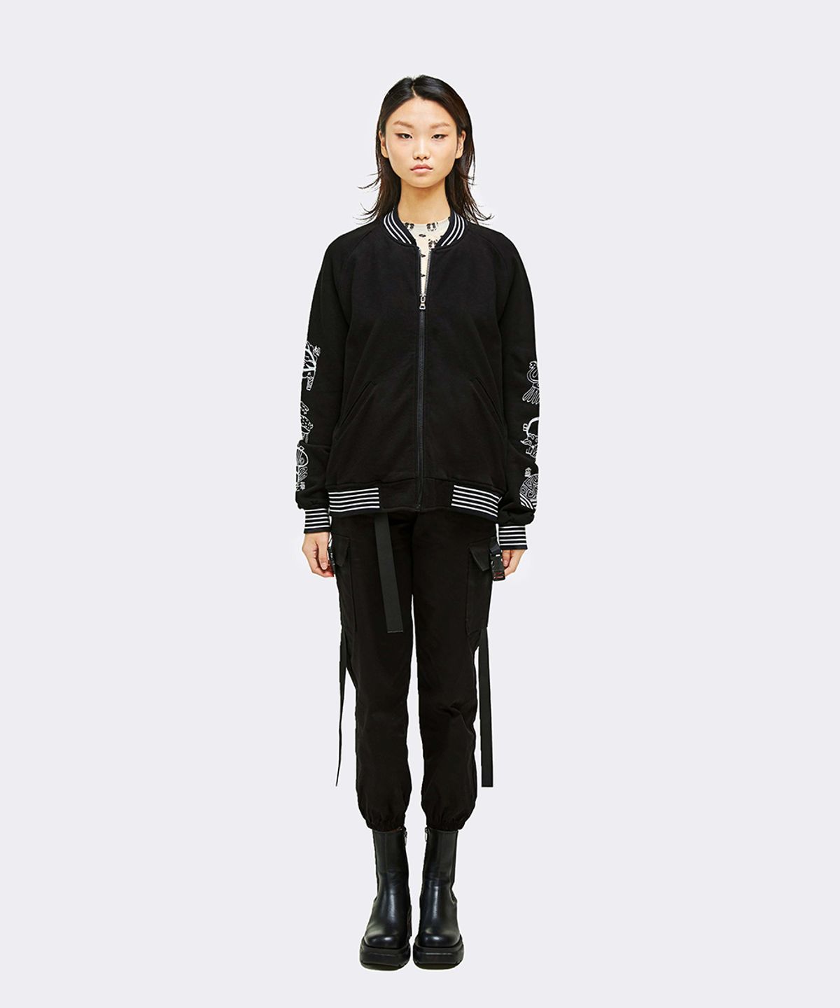 티니타이거(TEENYTIGER) Longevity Embroidery bomber Jacket(Black)