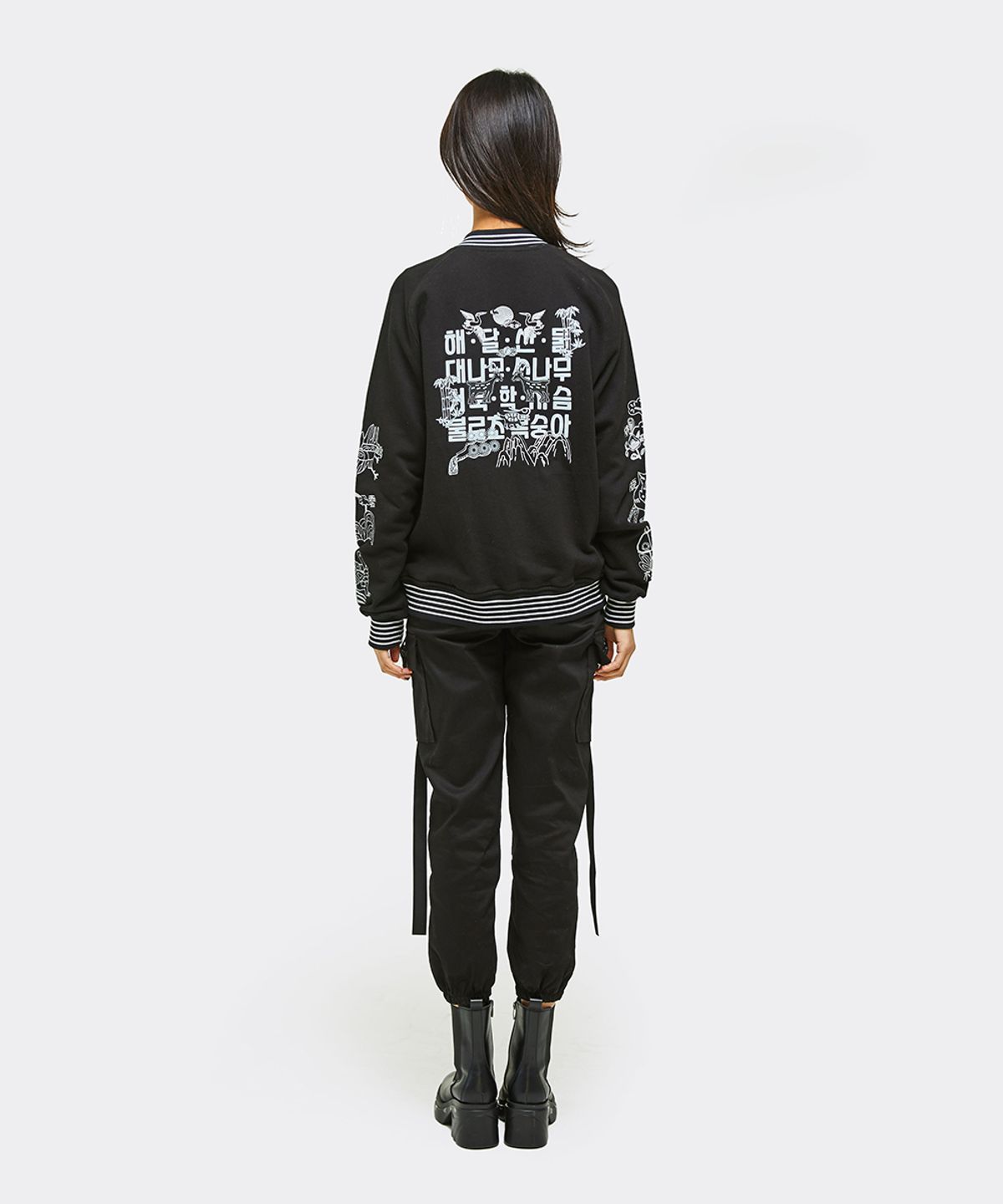 티니타이거(TEENYTIGER) Longevity Embroidery bomber Jacket(Black)