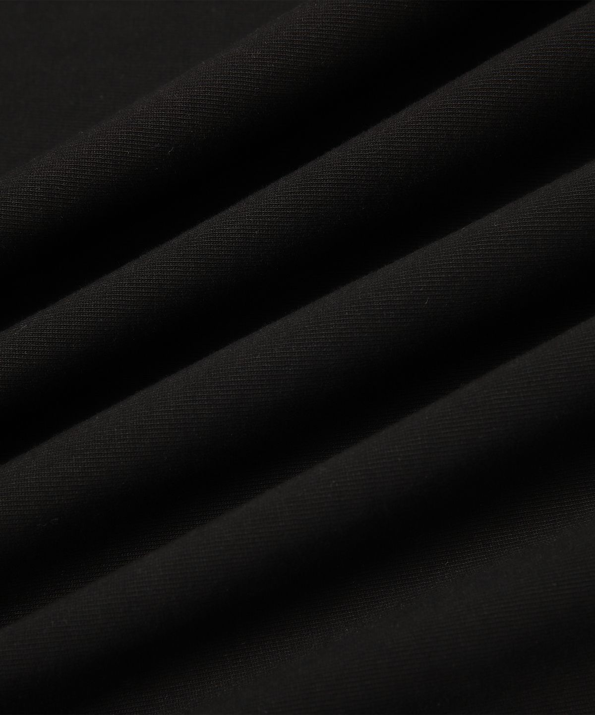 일레딧(ILLEDIT) PRICE TAG POINT T-SHIRT BLACK