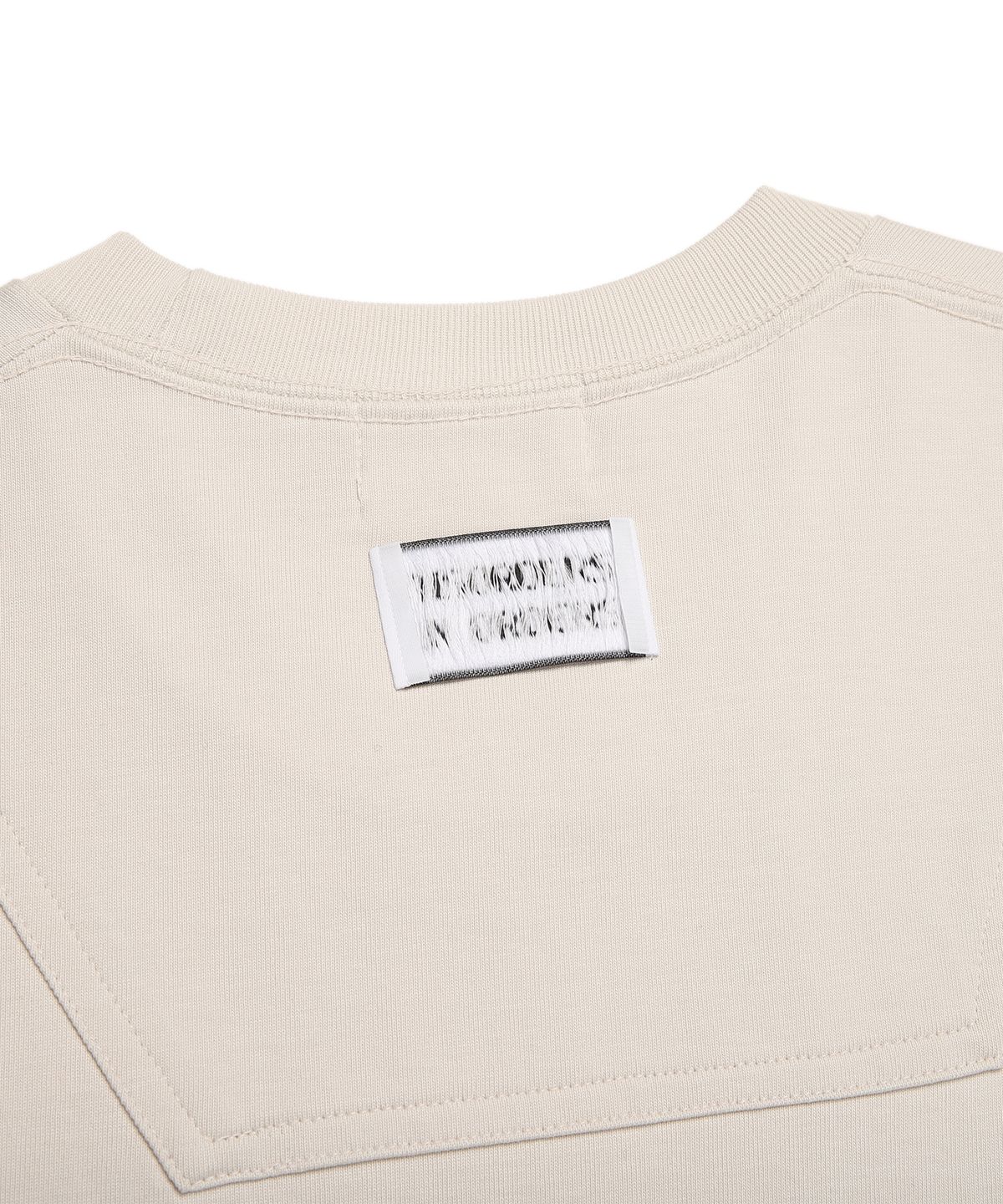 일레딧(ILLEDIT) SMOOTH ART T-SHIRT SAND