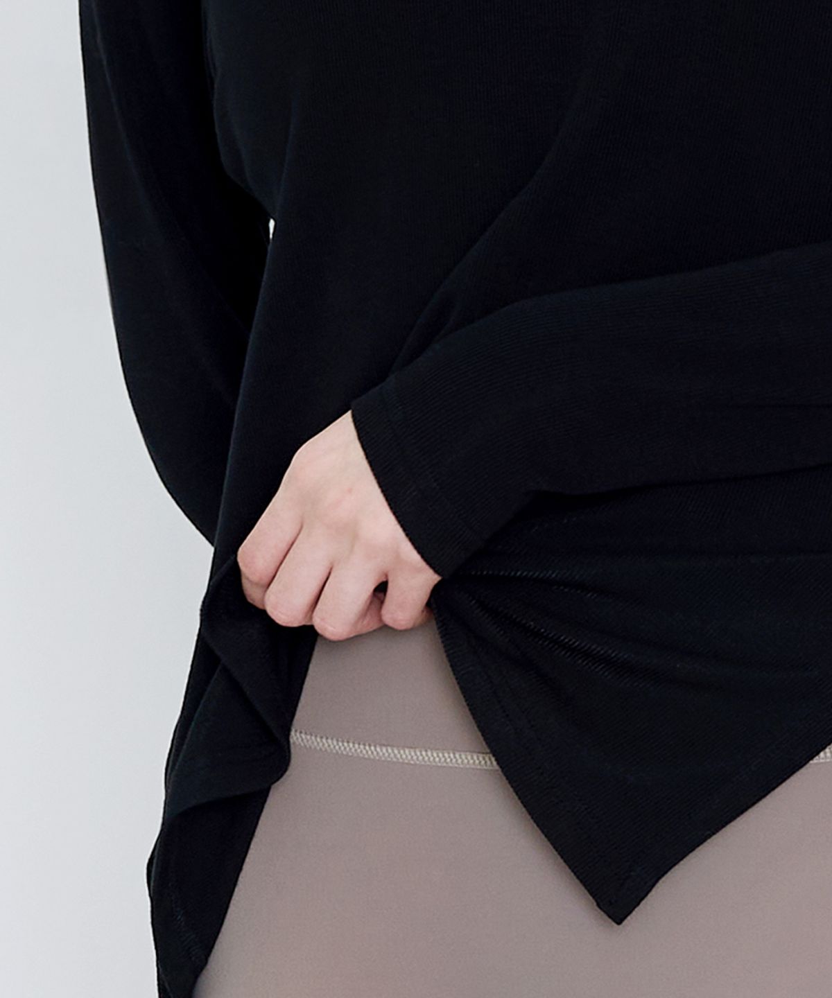 데비웨어(DEVIWEAR) 소프트 슬릿 커버업 DEVI-T0027-블랙