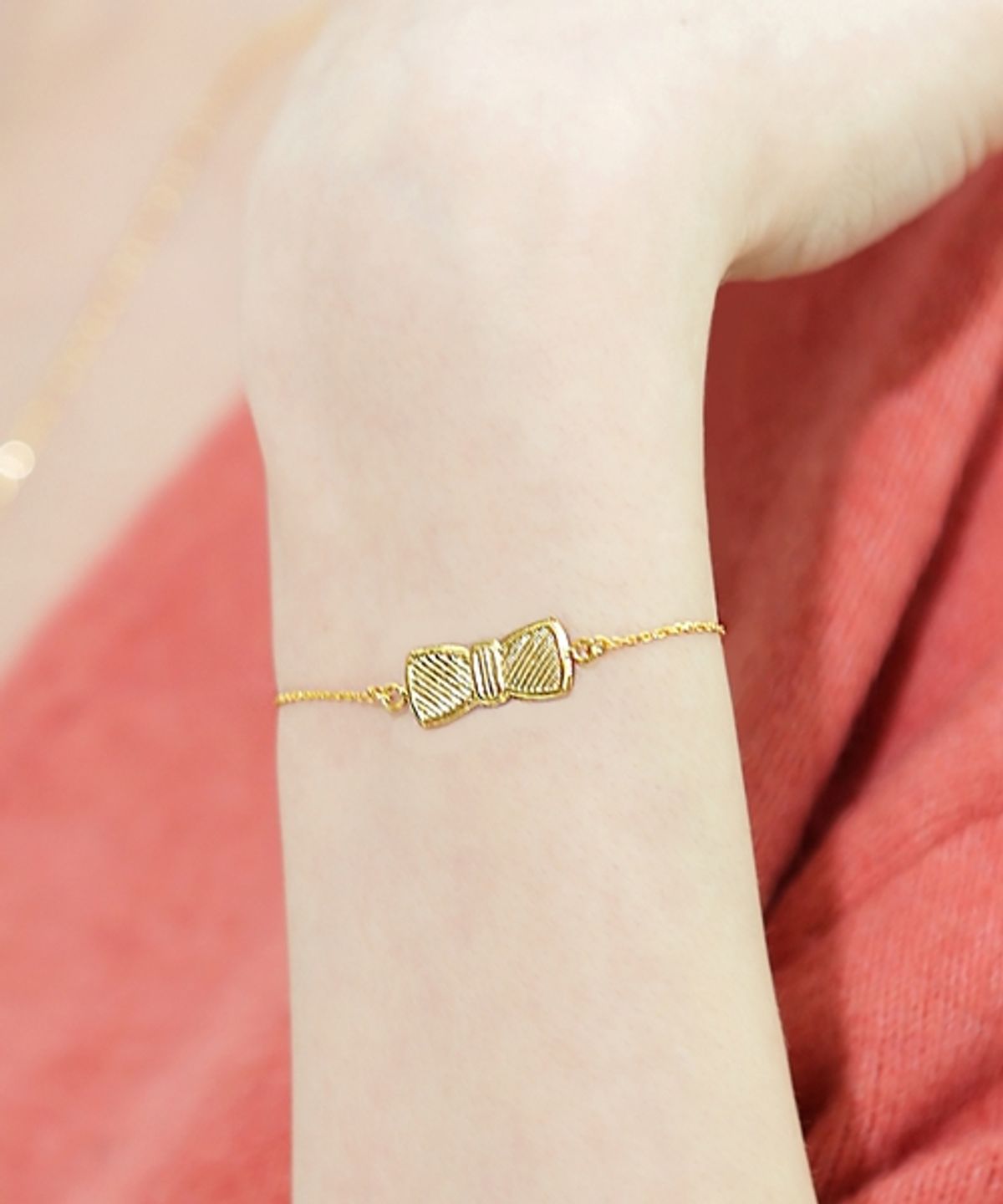 봉보(BONBEAU) Morris bowtie pendant gold plating Bracelet 모리스 보타이 팬던트 도금 체인 팔찌