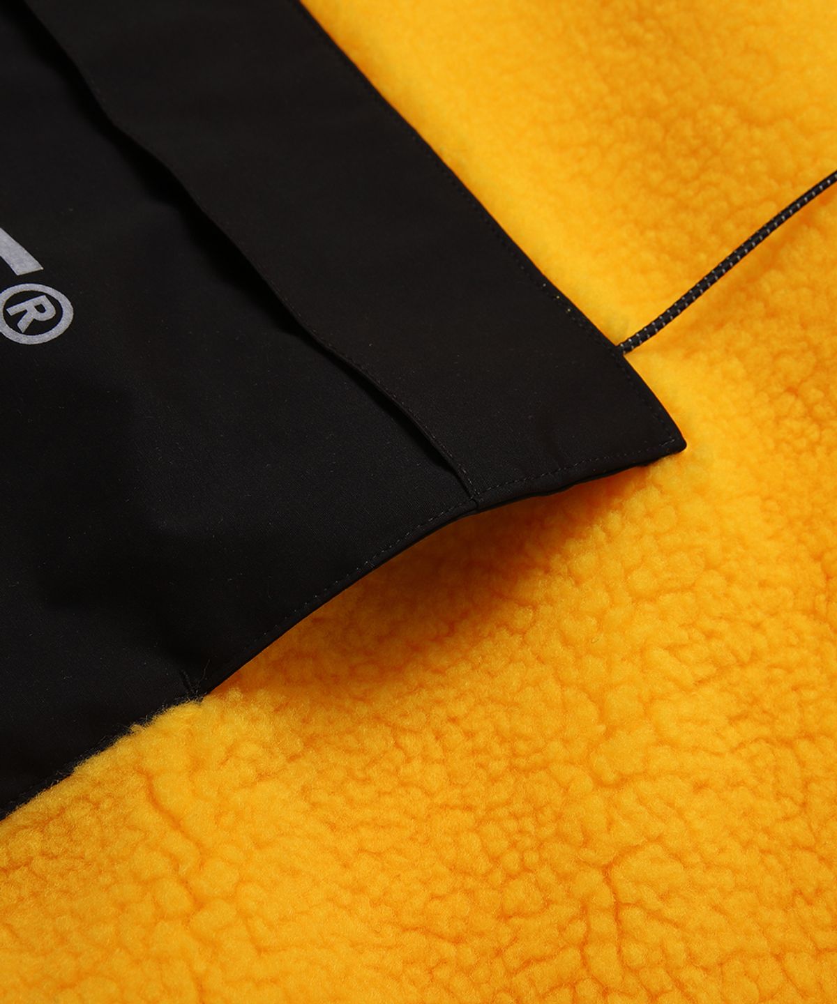 리베레(LIBERE) POCKET SHERPA HOOD JACKET / MUSTARD