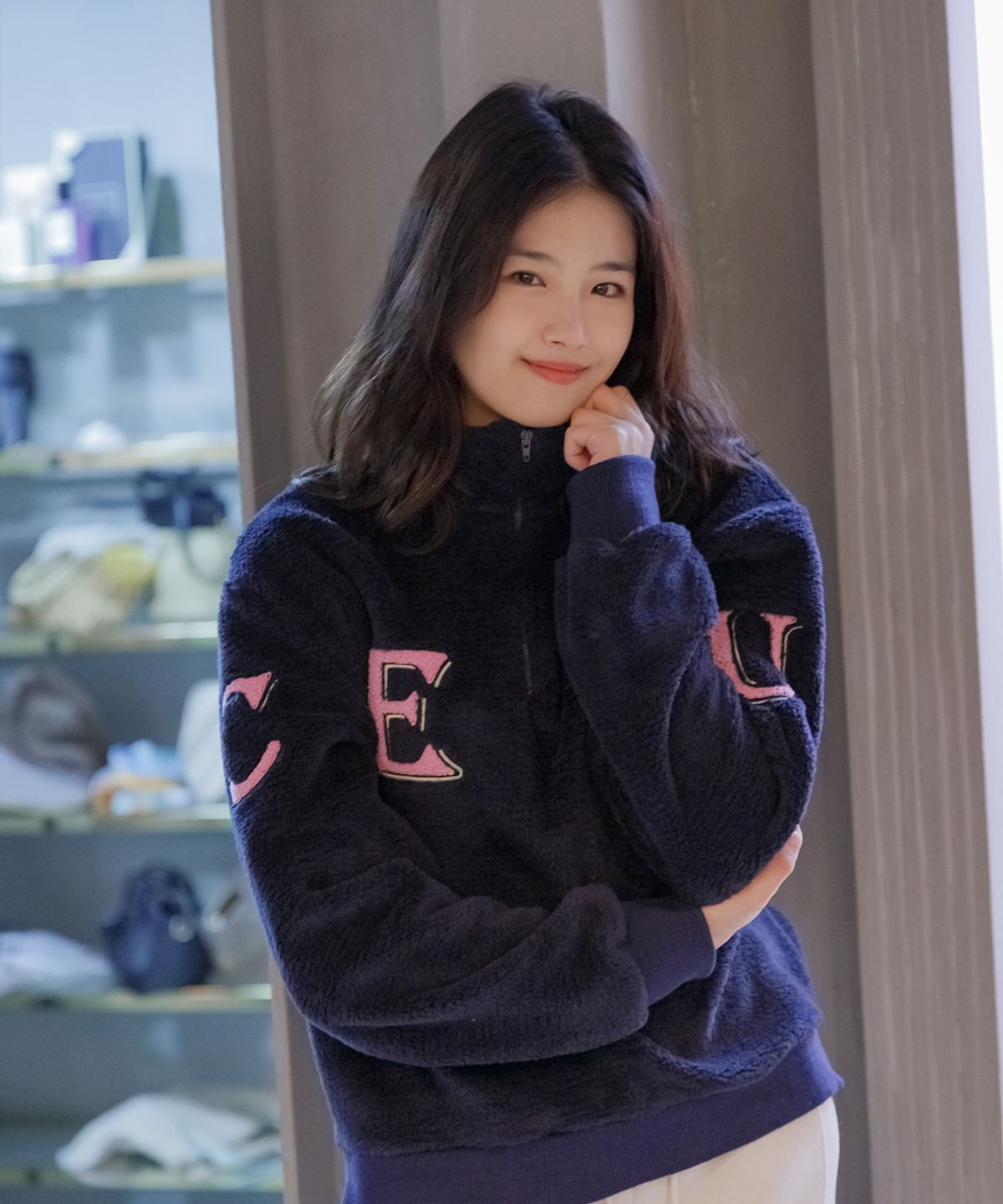 쎄뚜(CETU) 레터링 양털 보아 반집업 티셔츠 2color