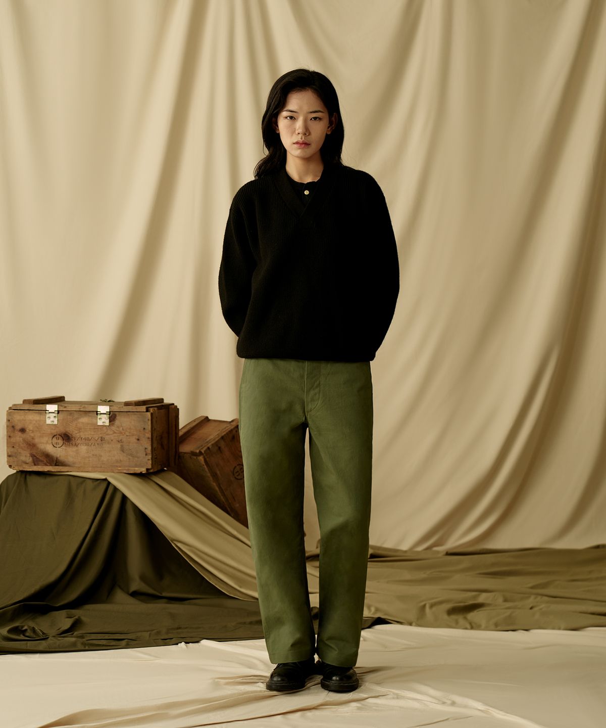 브론슨(BRONSON) USAAF Type A-1 V-neck Mechanics Sweater Black