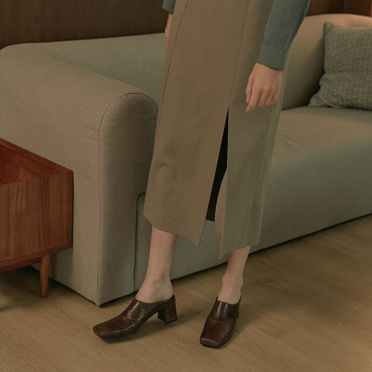 케리제이드(KERRIJADE) Tapering Mules_Brown