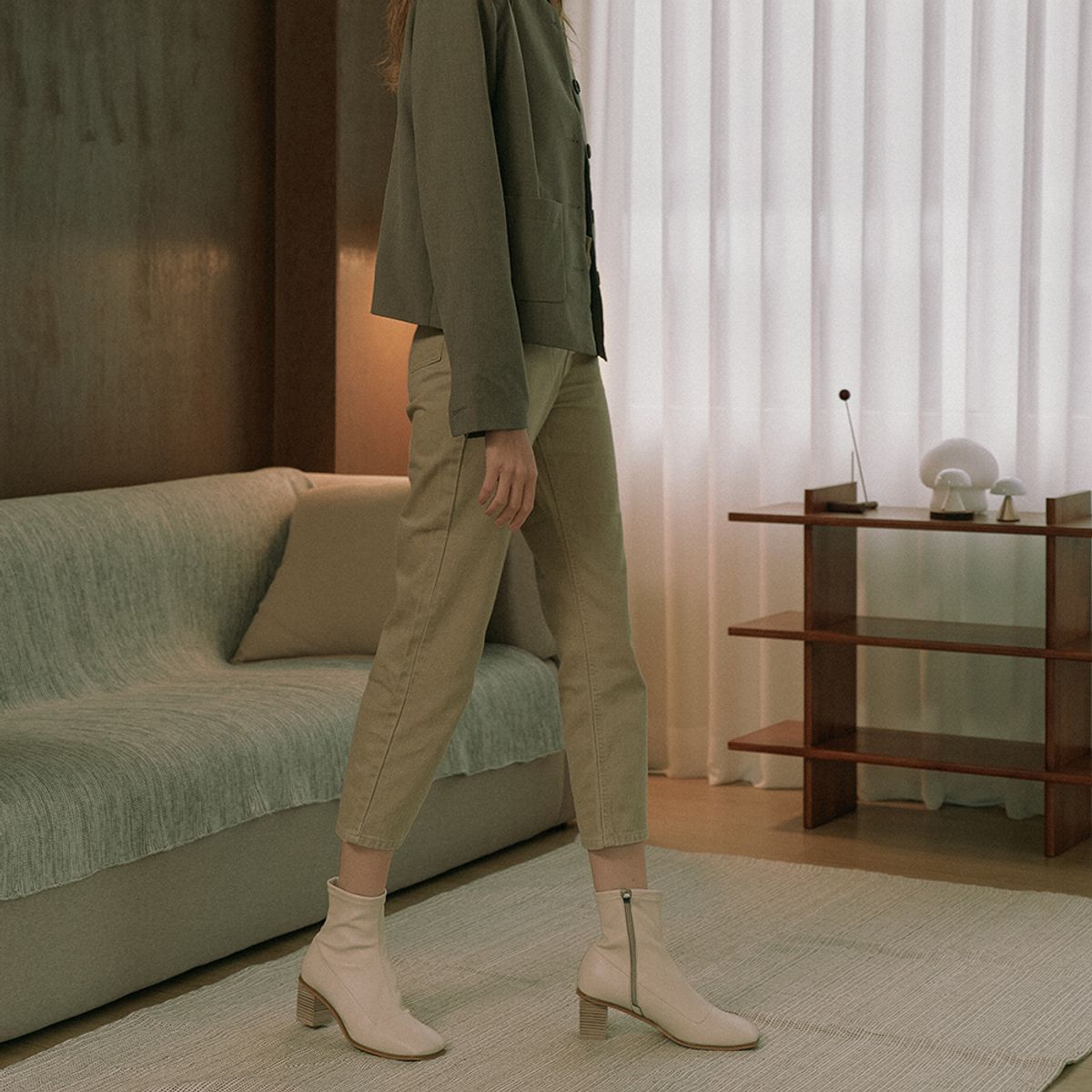 케리제이드(KERRIJADE) Wood Socks Boots_Ivory