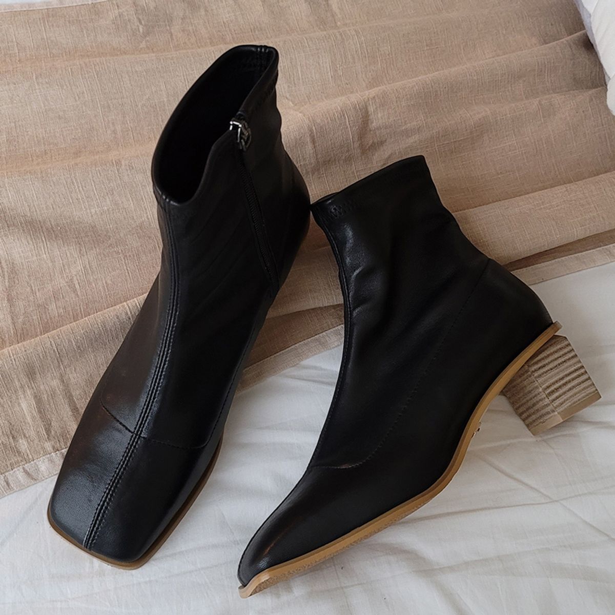 케리제이드(KERRIJADE) Wood Socks Boots_Black